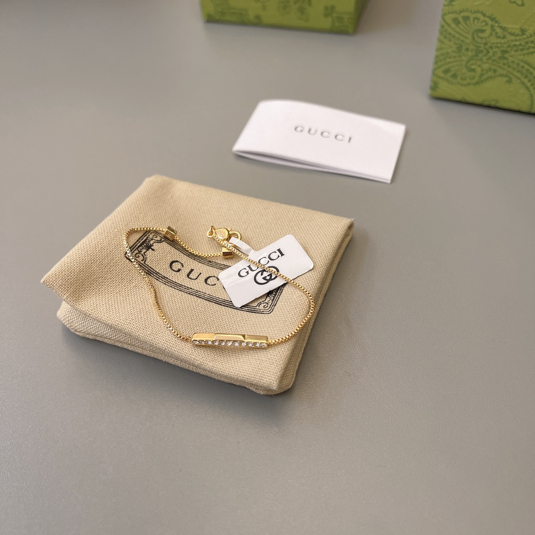 Gucci diamond bracelet