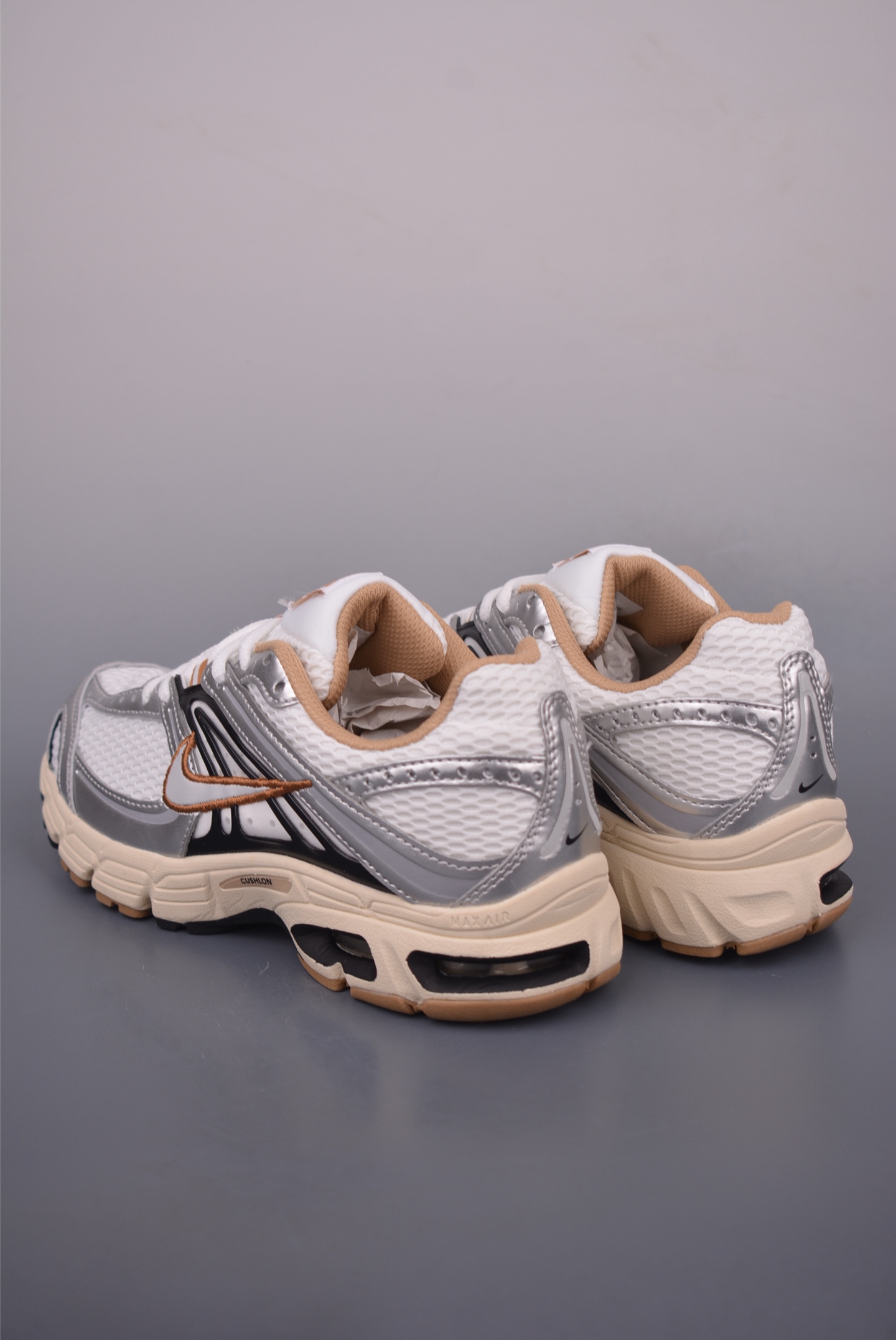 Nike Air Max Moto 2K 