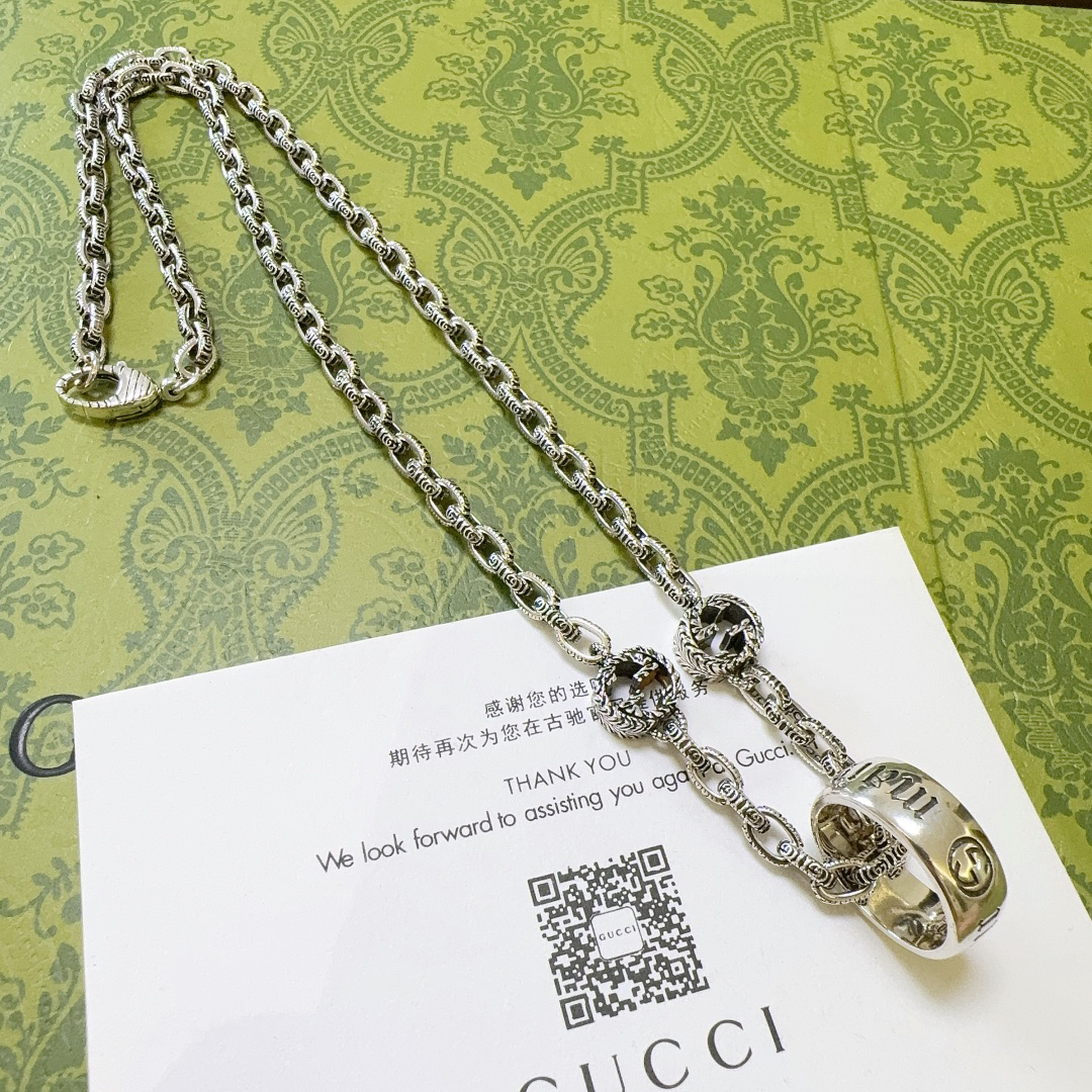 Gucci Anger Forest Series GG Ring Vintage Necklace