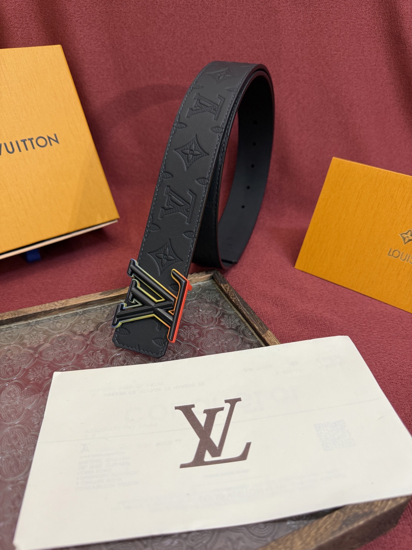 Louis Vuitton Classic Embossed Double-Sided Men's Belt 4CM Width