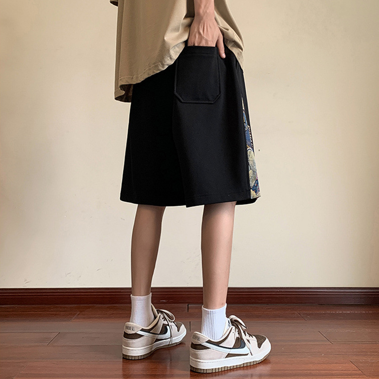 Embroidered casual shorts Oversized sports pants