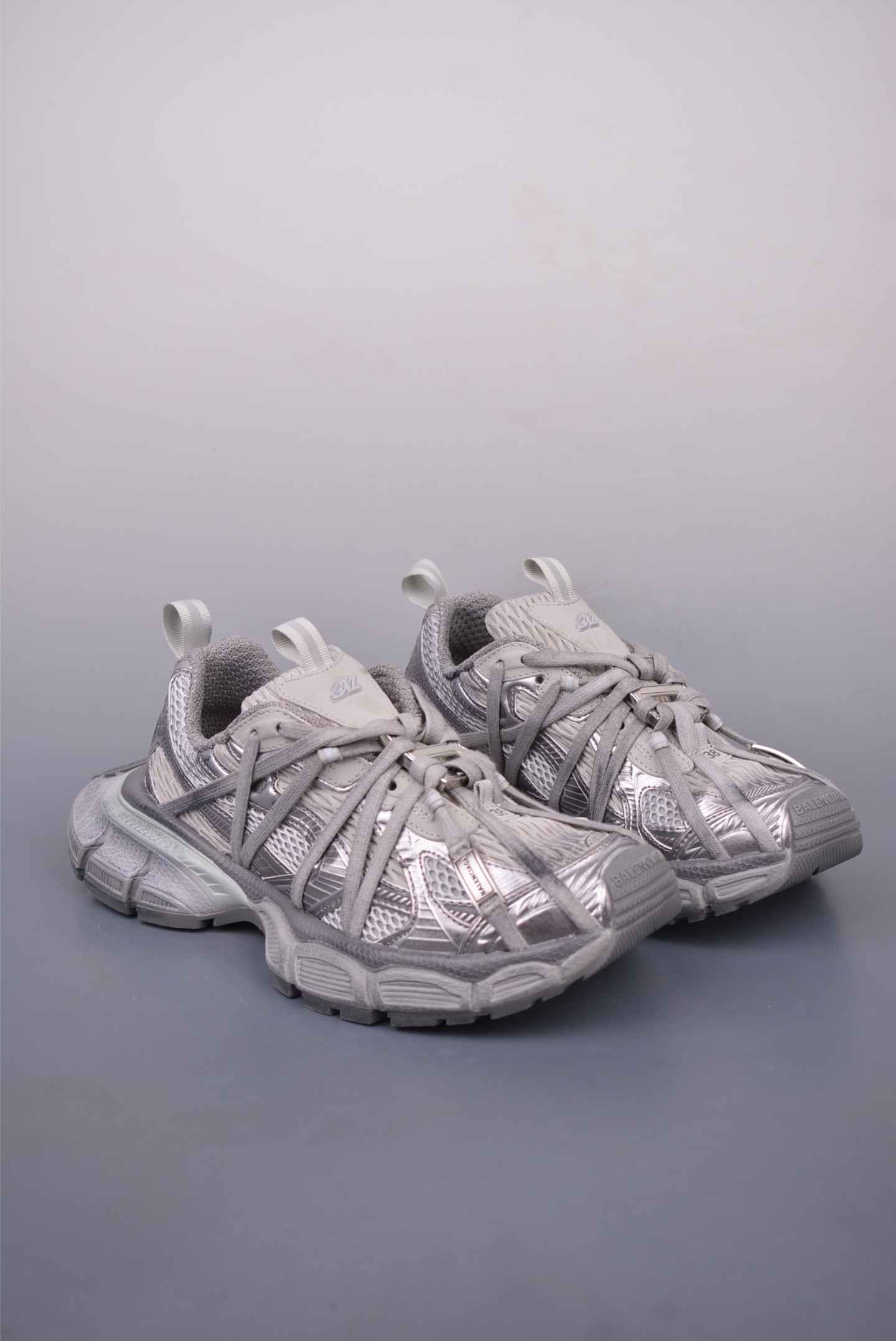 BALENCIAGA 3XL Sneakers 3+ 
