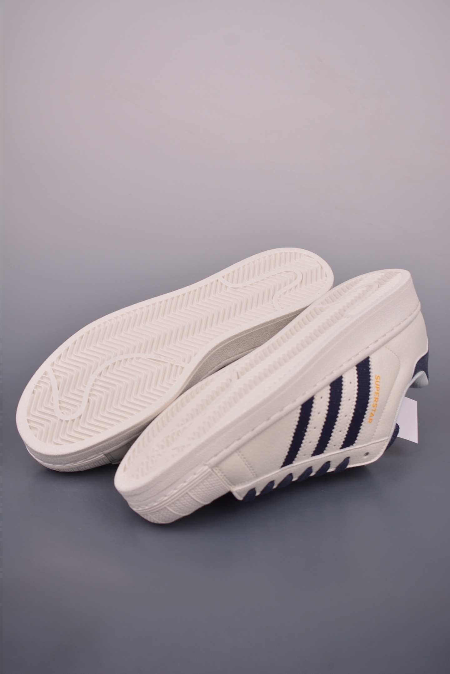 Adidas Originals Superstar sneakers 