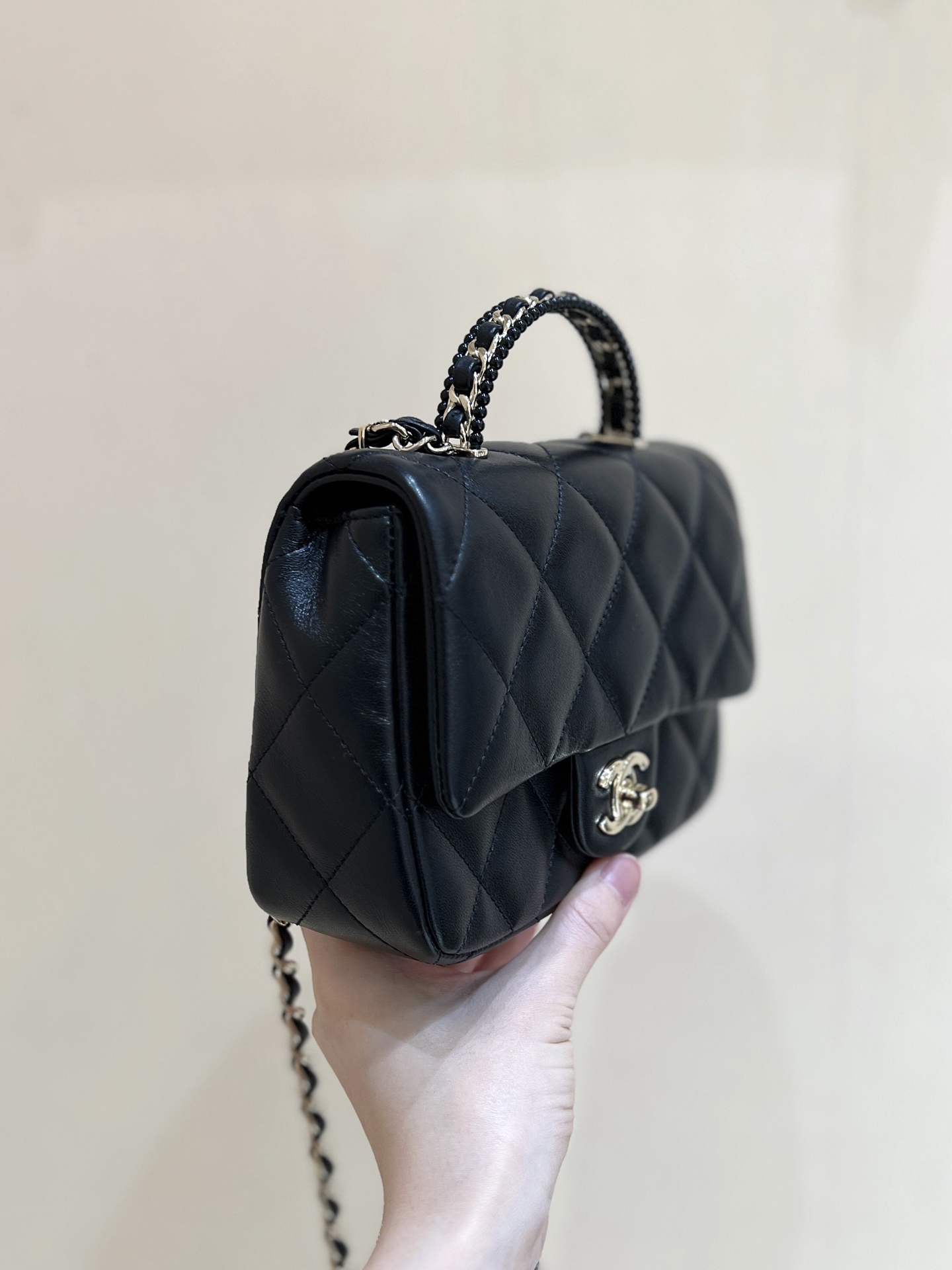 Chanel 25P Spring/Summer Preview Collection cf mini chain bag AS5367 00128