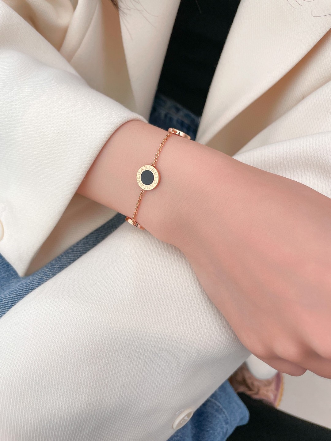 Bulgari Classic Mother-of-Pearl Four-Flower Bracelet