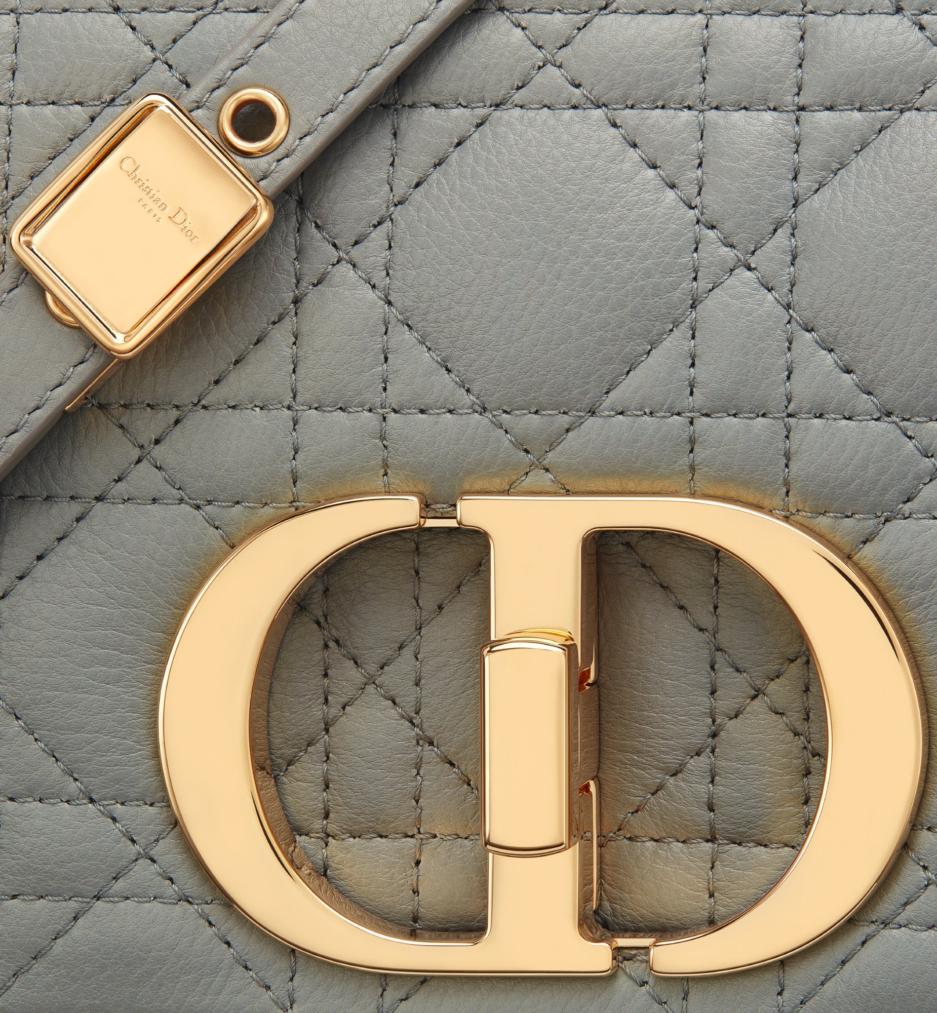 Dior Medium Dior Caro Handbag M9242UWHC_M41G