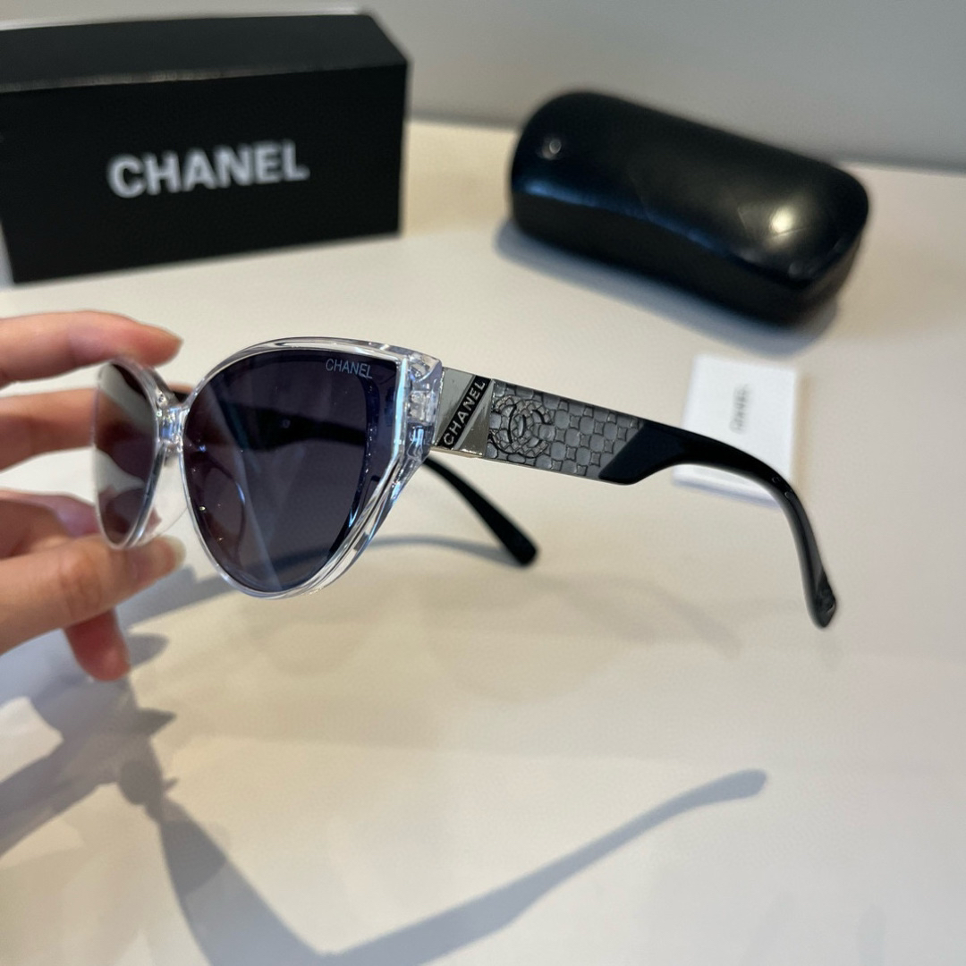 Chanel round frame sunglasses