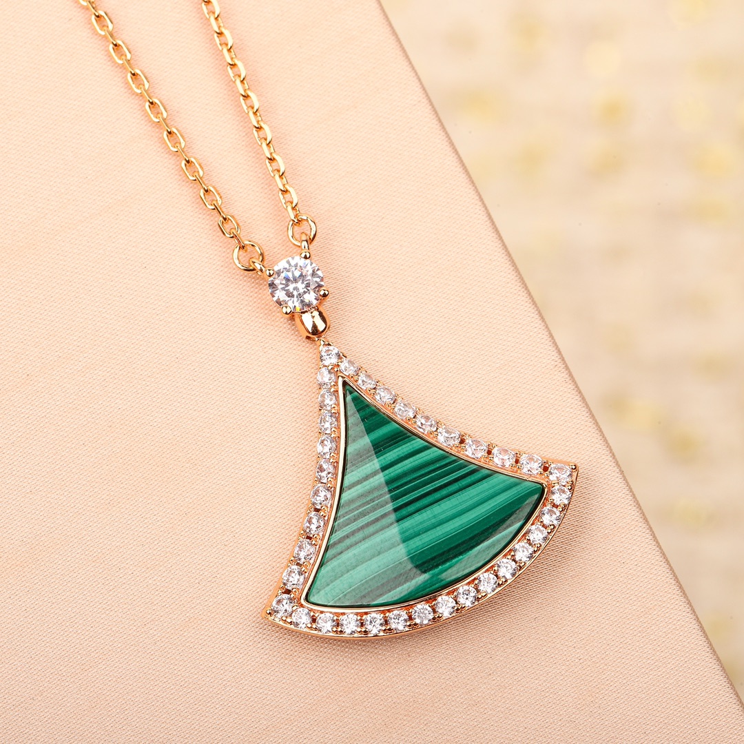 Bulgari Diamond Fan-Shaped Large Necklace