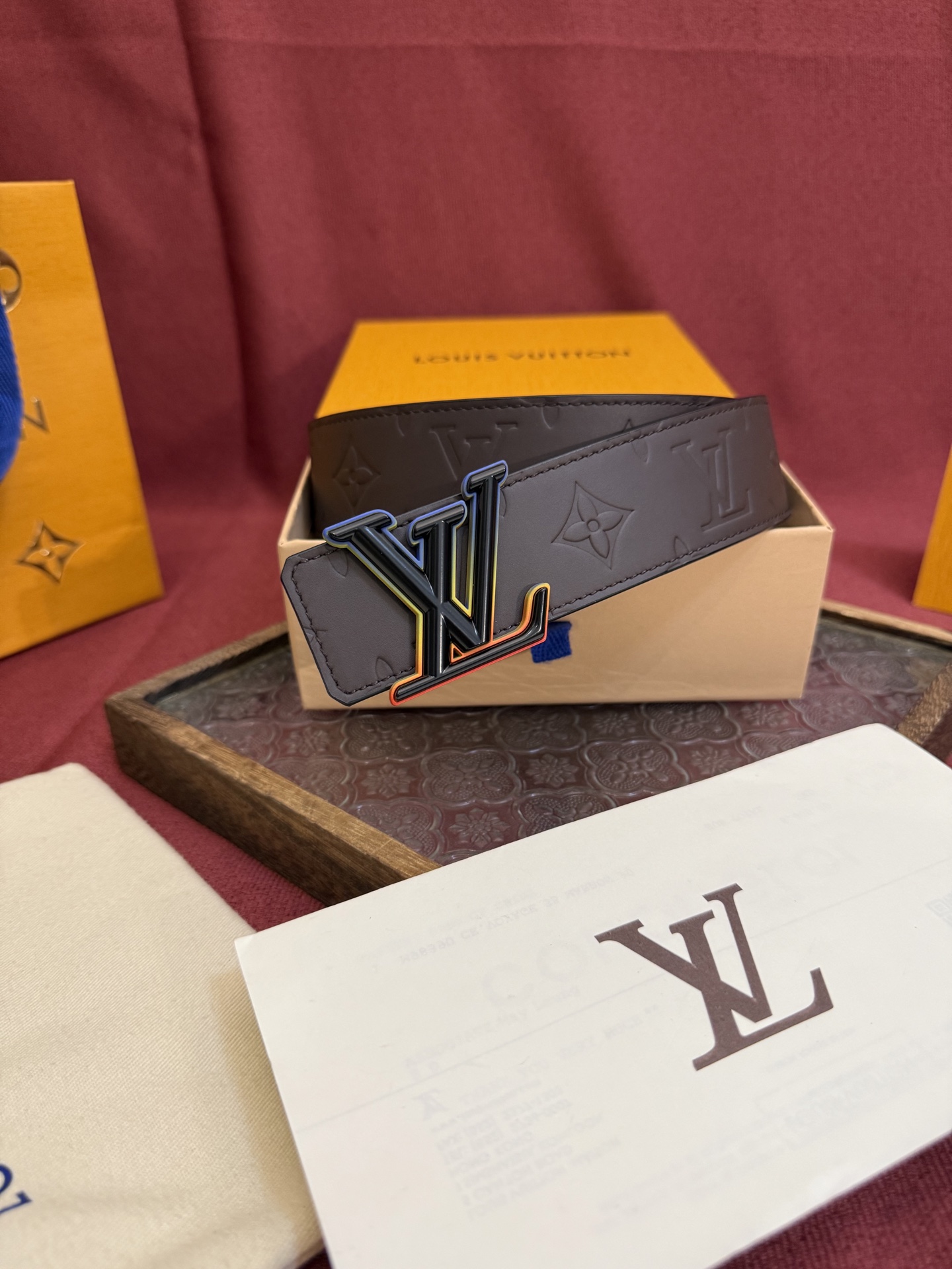Louis Vuitton Classic Embossed Double-Sided Men's Belt 4CM Width