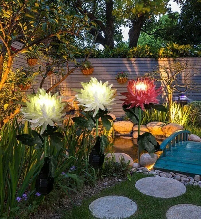 🎁Best Mother's Day Gift Of 2023🎁Outdoor Chrysanthemum Solar Garden Stake Decor Lights