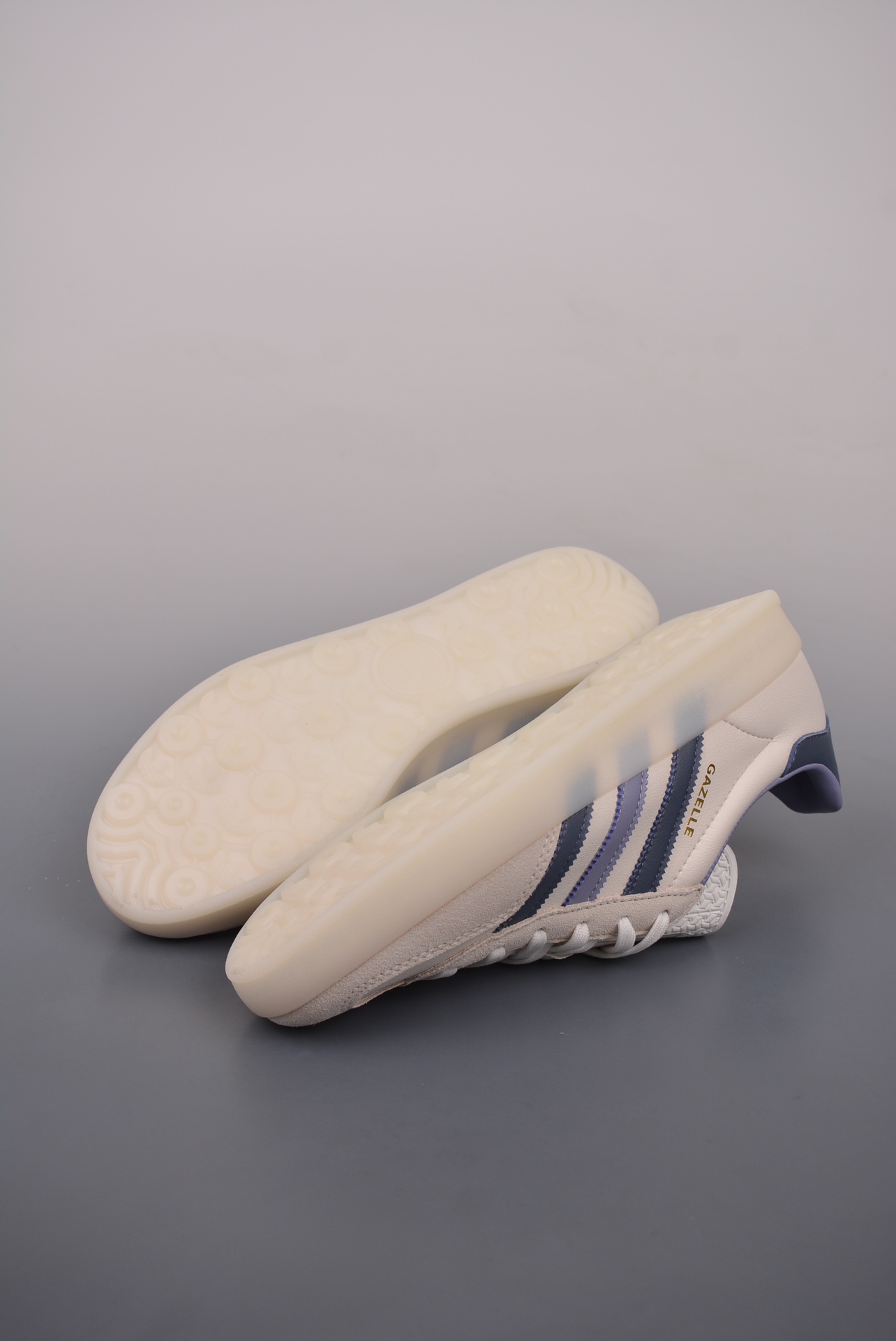 adidas Originals Gazelle INdoor Grey Blue  IG1643