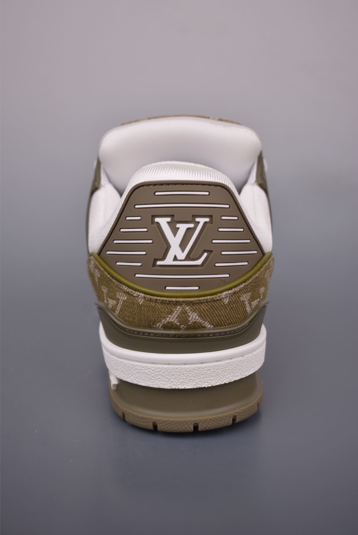 Louis Vuitton Trainer Sneaker Low 