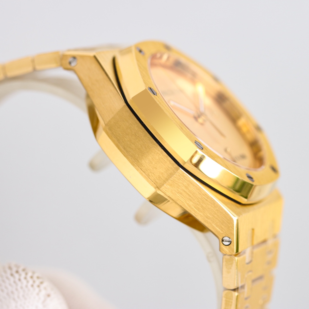 Audemars Piguet Royal Oak 26240BA.OO.1320BA.01