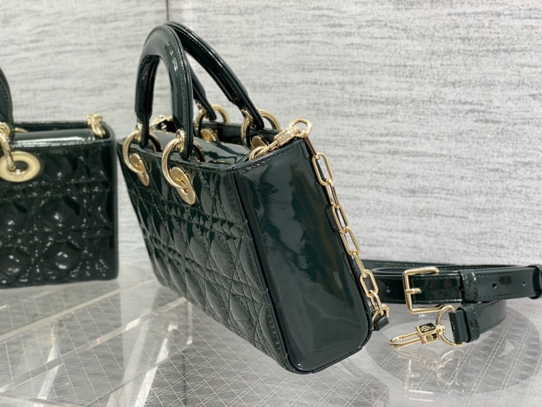 Dior D-joy Medium Patent Leather Bag
