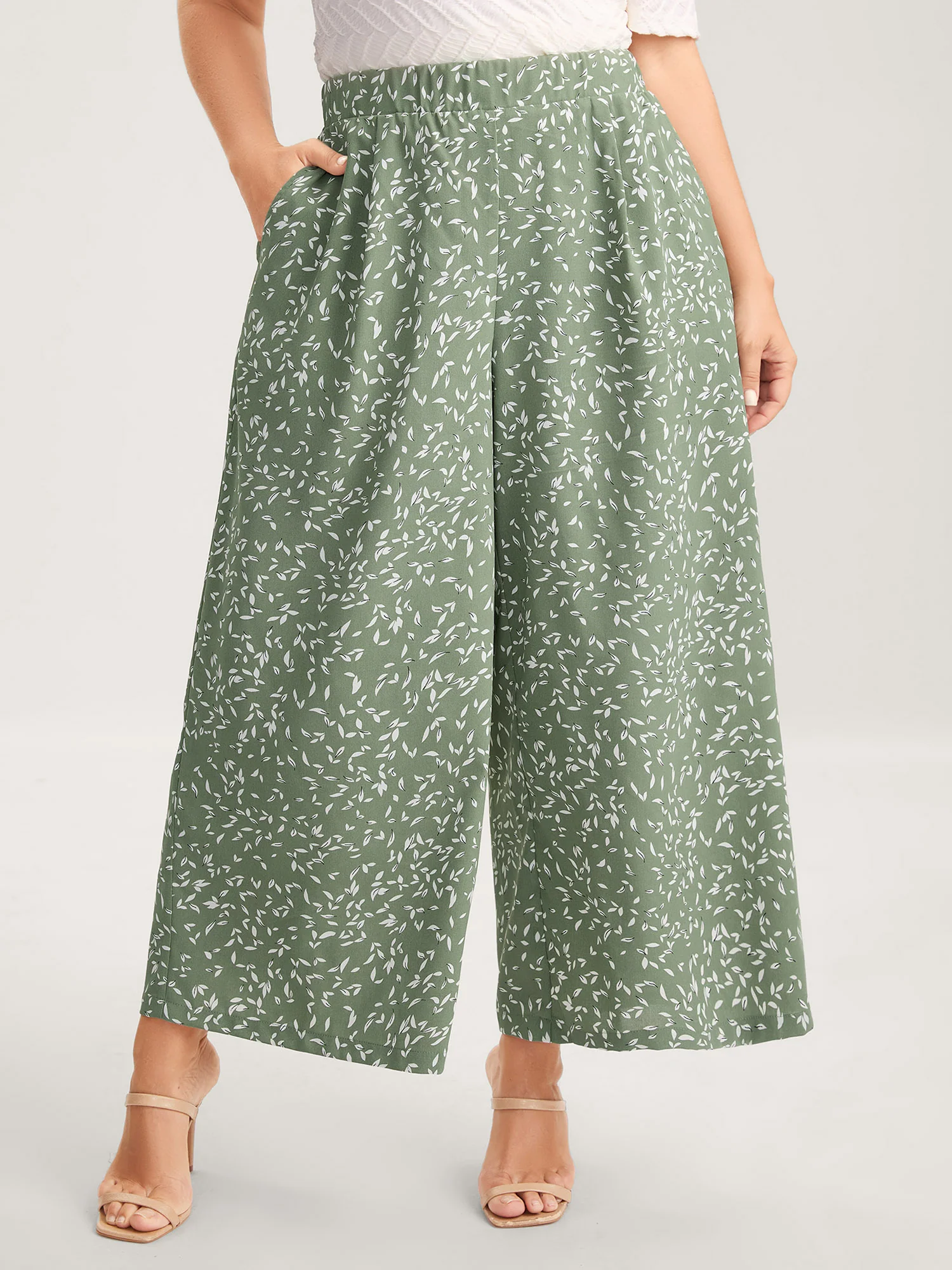 Ditsy Floral Print Wide-Leg Pants