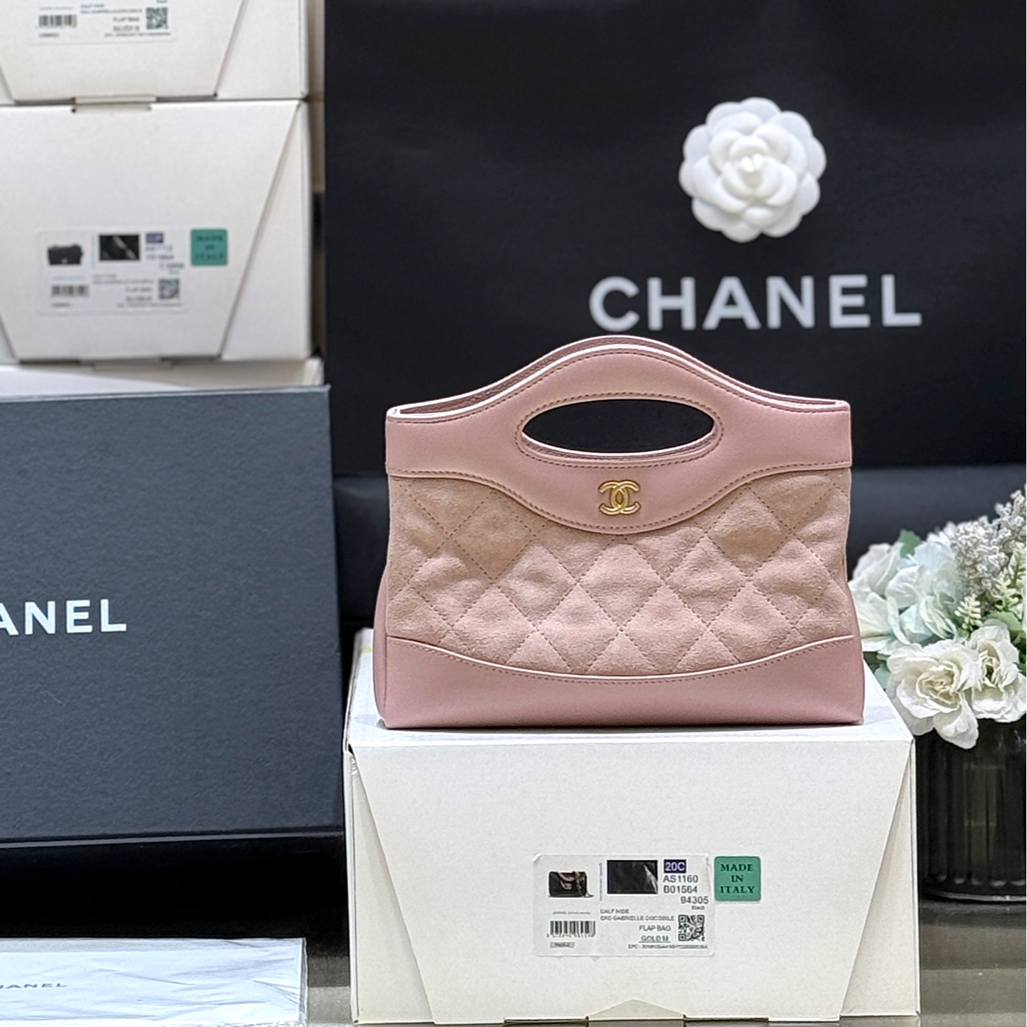 Chanel 25P Spring/Summer Preview Series 31nano Suede Handbag AP3656 00118