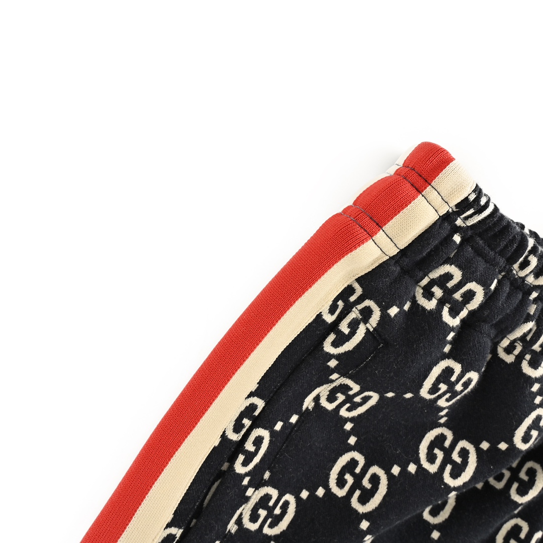 Gucci classic jacquard logo print trousers