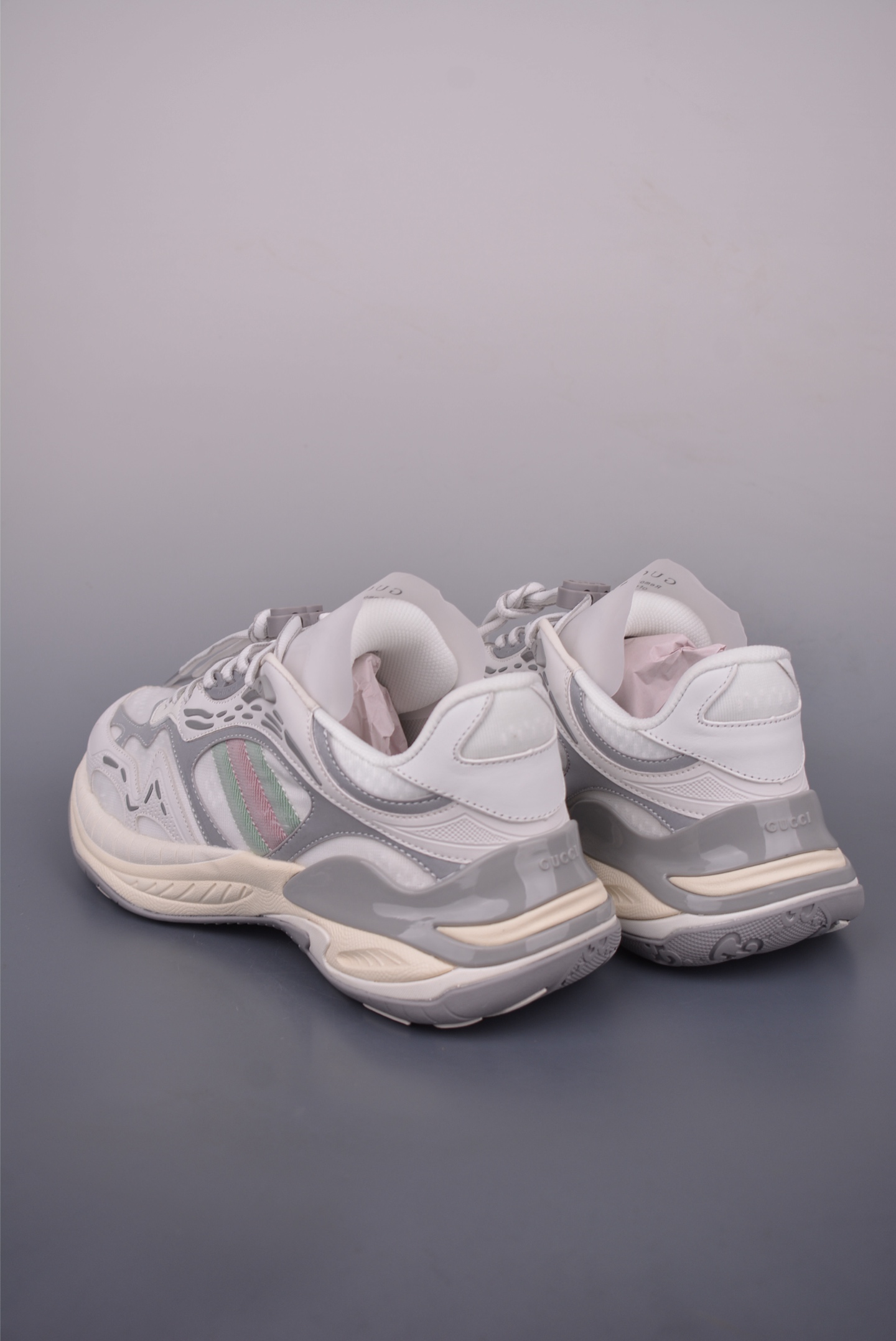 Gucci 2.0 sneaker “white/grey” 814040 FAD6Q 8745
