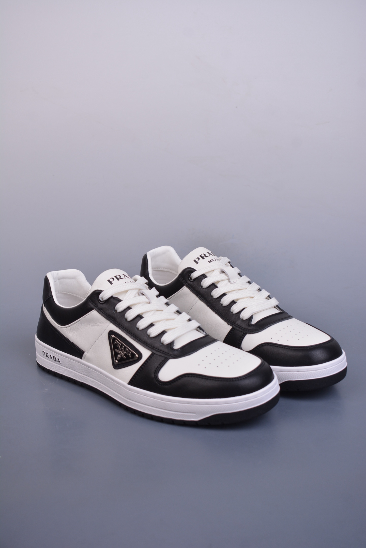 Prada low-top sneakers black and white COGNAC