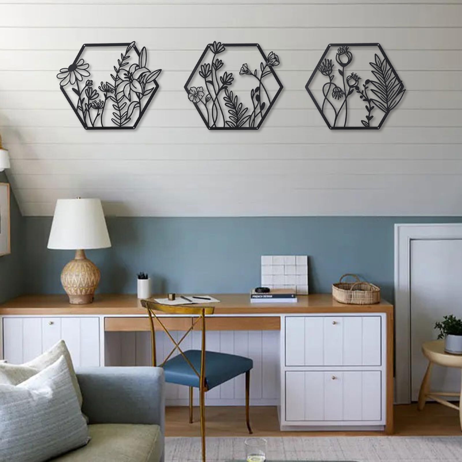 Elegant Metal Floral Wall Decor Set (3 Pieces)