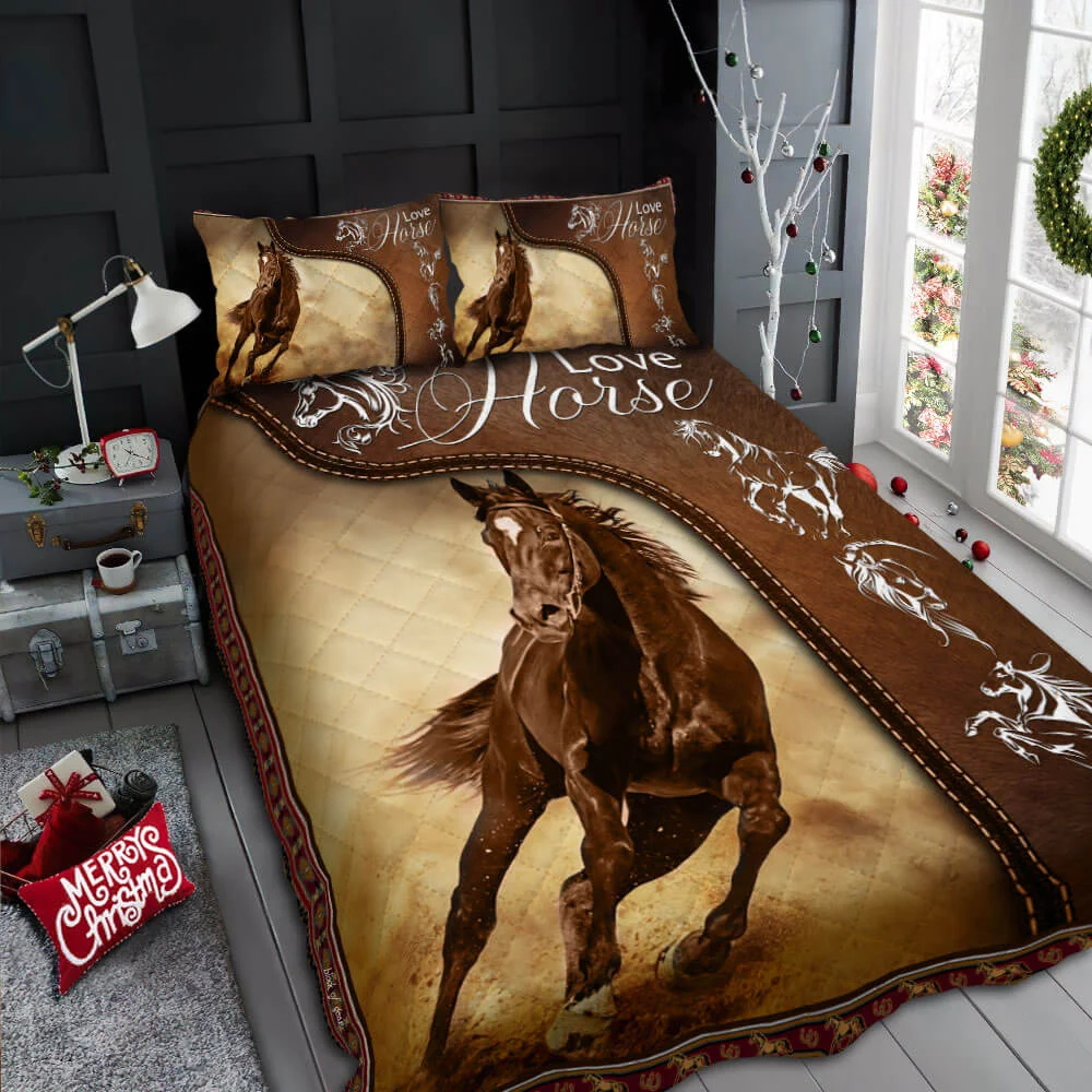 Love Horse Quilt Bed Set