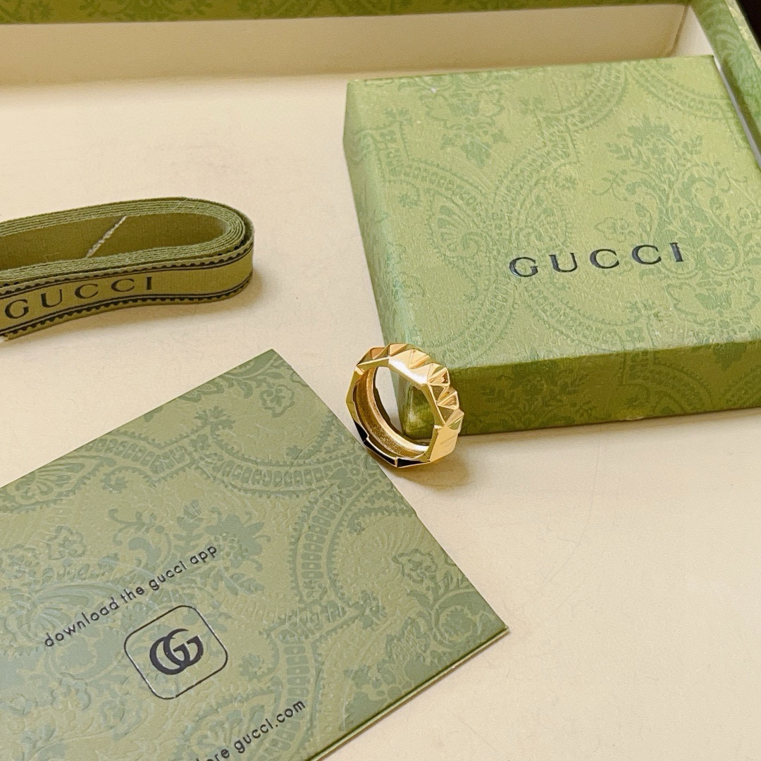 GUCCI diamond ring