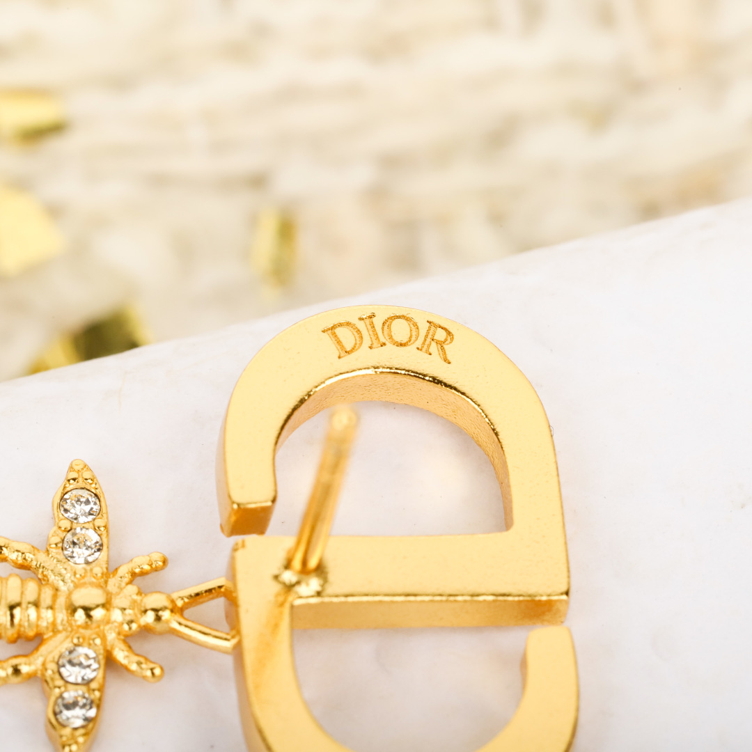 Dior full diamond bee pearl earrings