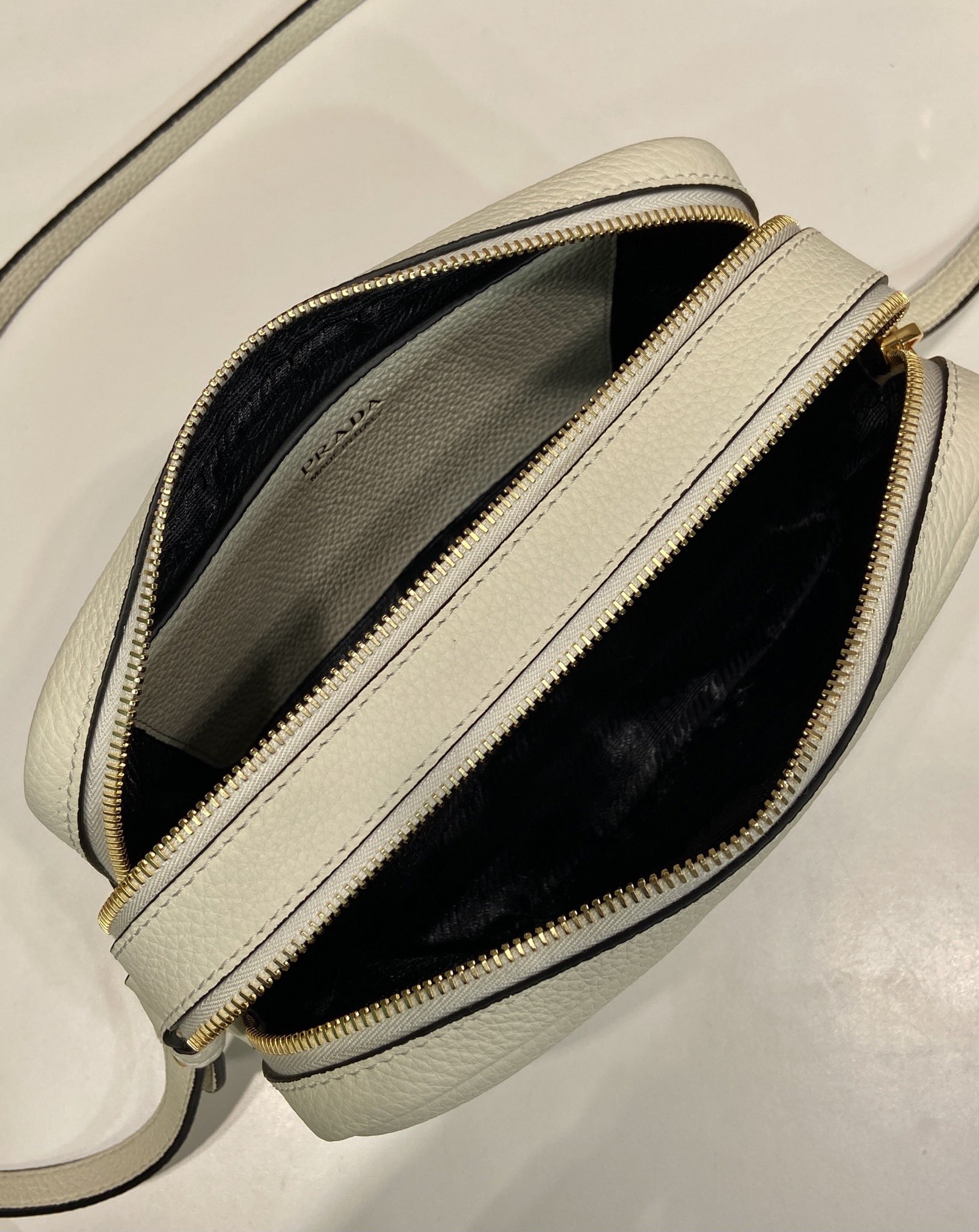 Prada Camera Bag 1BD082