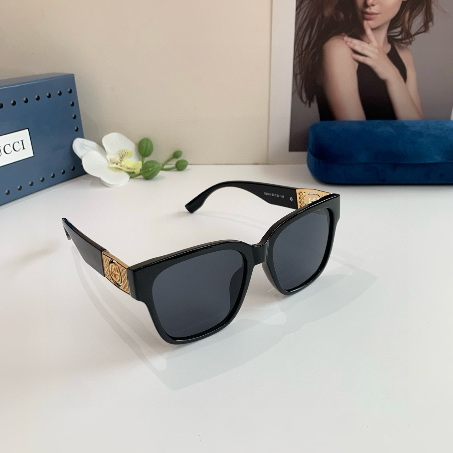 Gucci Round Frame Sunglasses