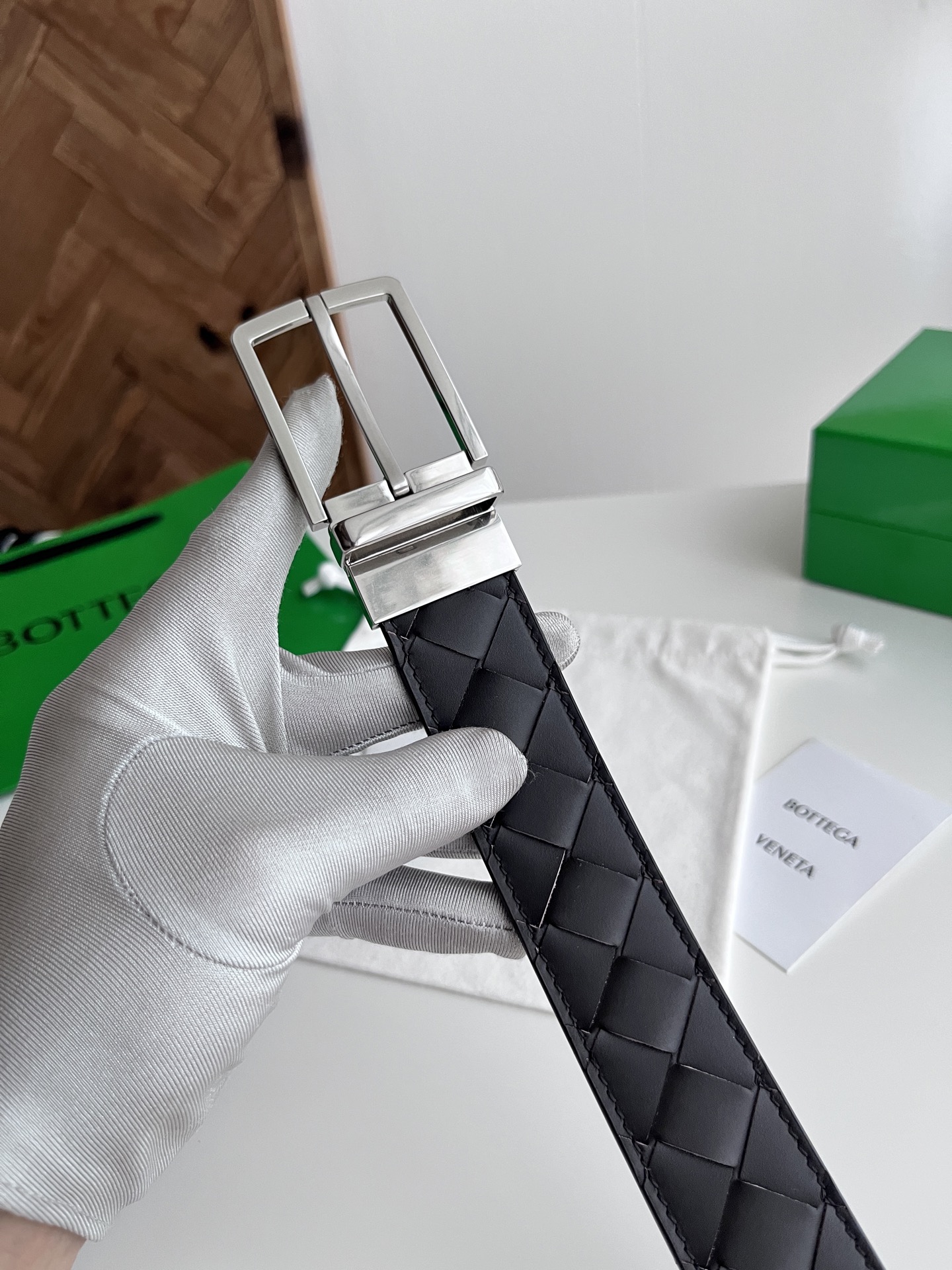 Bottega Veneta intreccio woven cowhide double-sided waistband with a width of 3.5cm