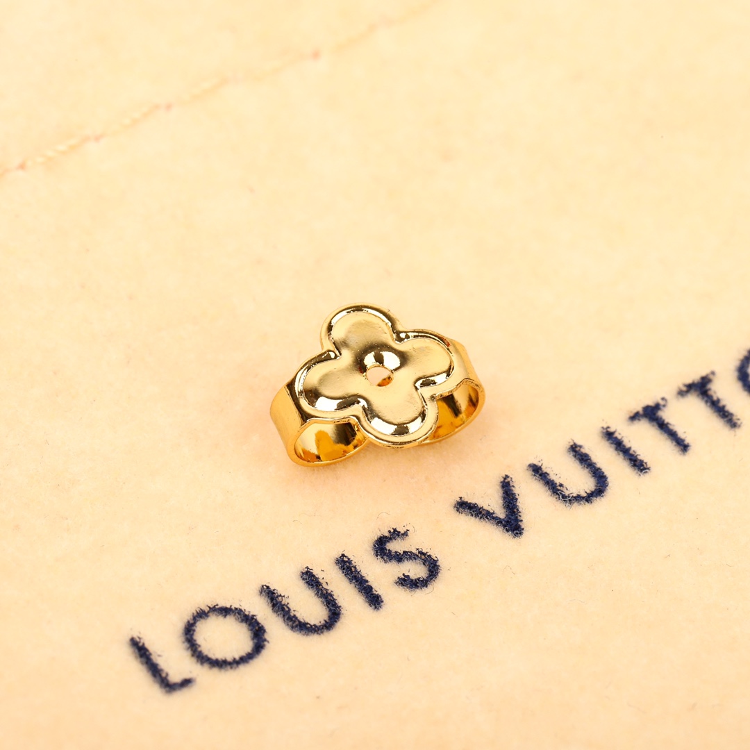 Louis Vuitton diamond earrings