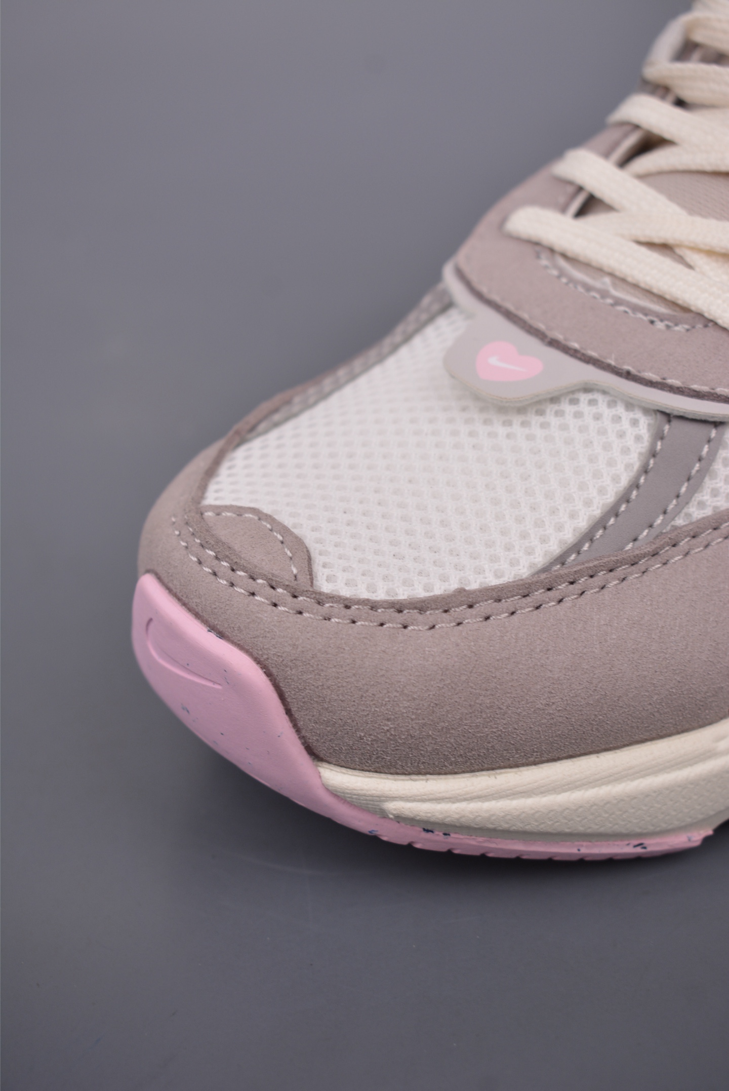 Nike Wmns V2K Runtekk Low Light Grey White Pink HV5997-161