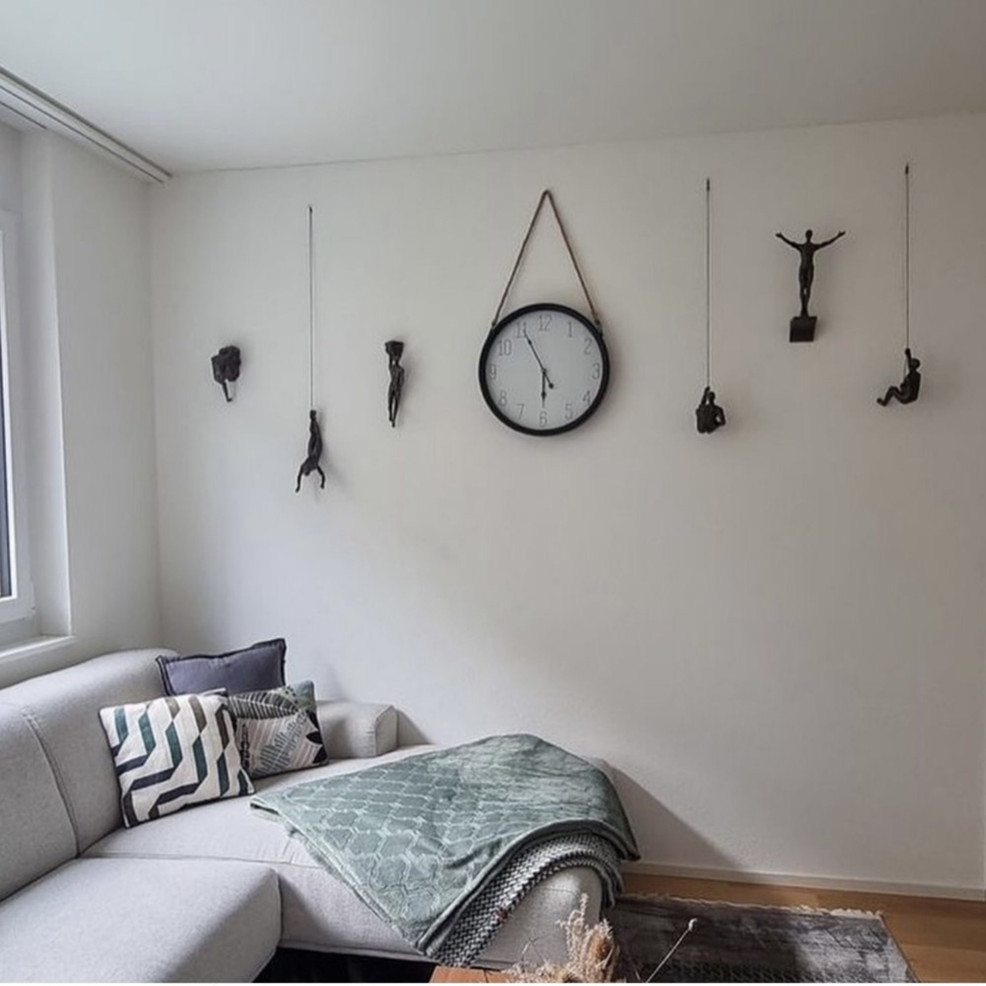 ON SALE🔥🪂 Climbing Man Wall Art Decor-BUY 3 FREE SHIPPING