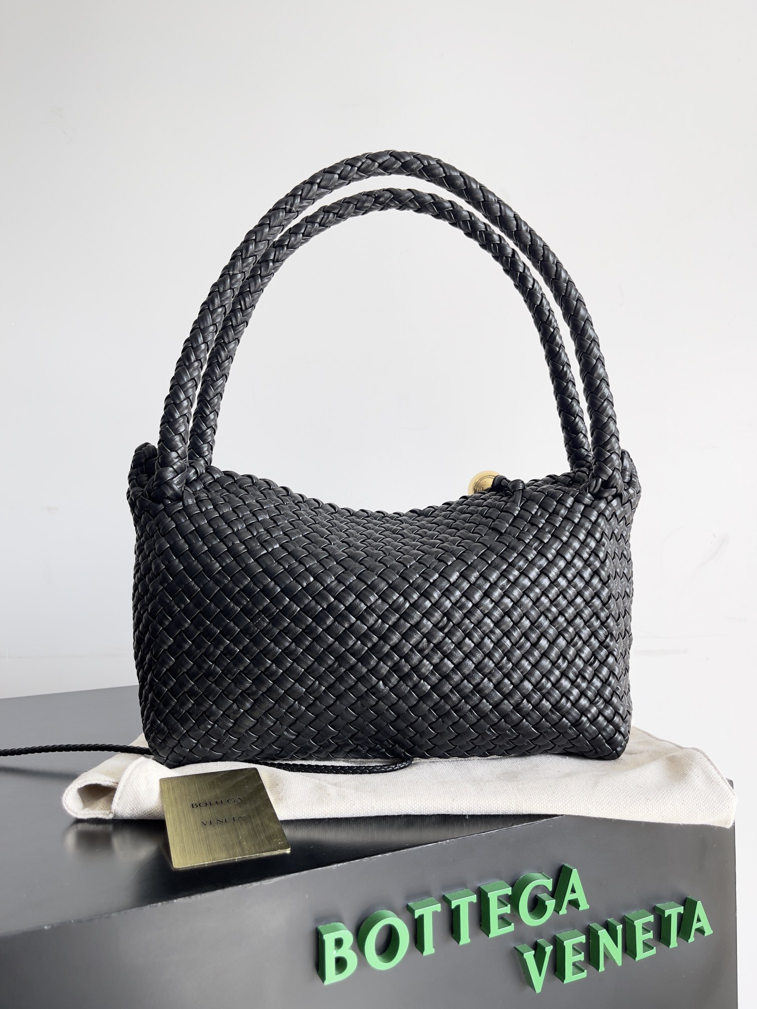 Bottega Veneta TOSCA handbag 716974