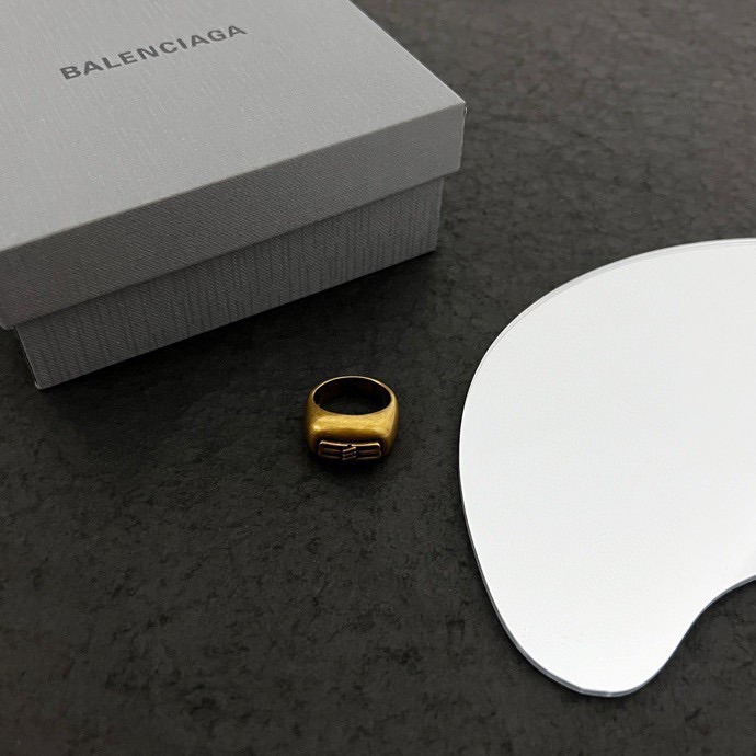 Balenciaga BB Ring