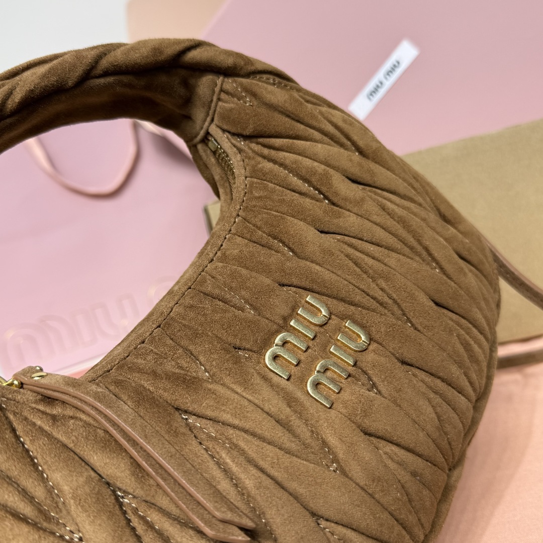 Miu Miu Miu Wander suede leather handbag 5BC125