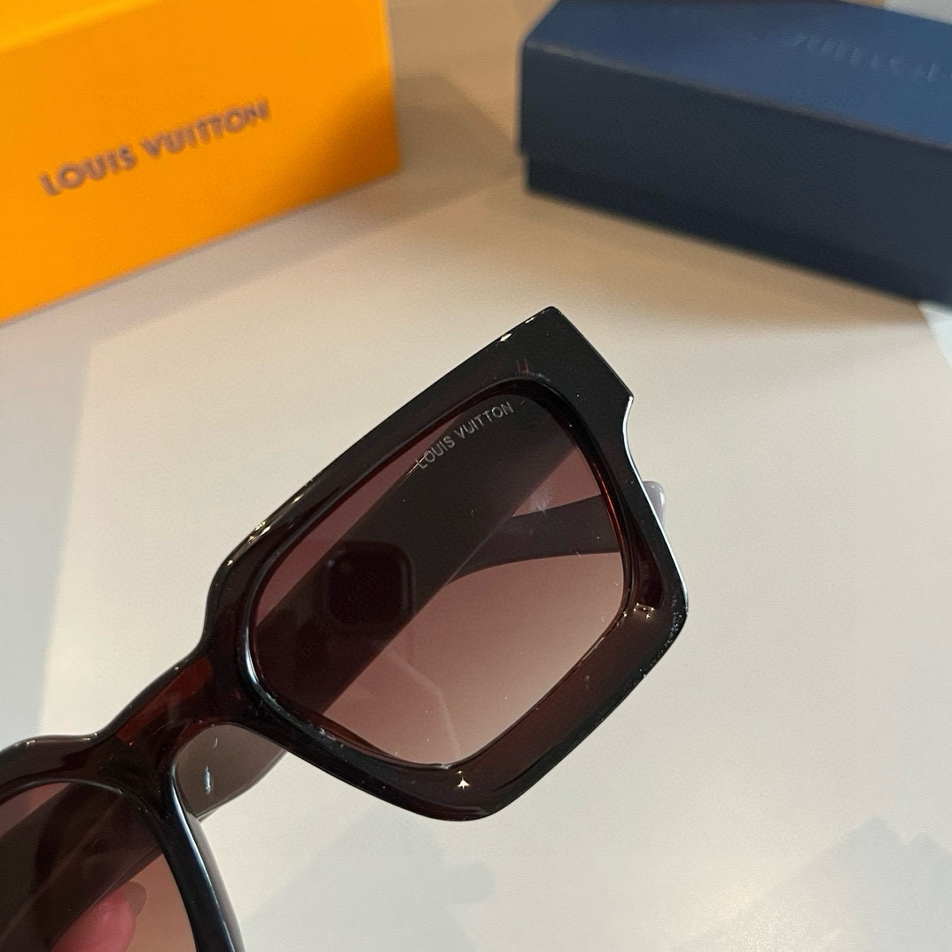 Louis Vuitton Square Frame Sunglasses