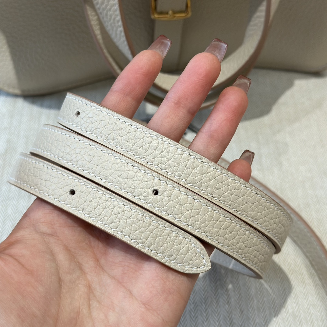 Hermès Halzan 10Craie Handbag (Handmade to Order)