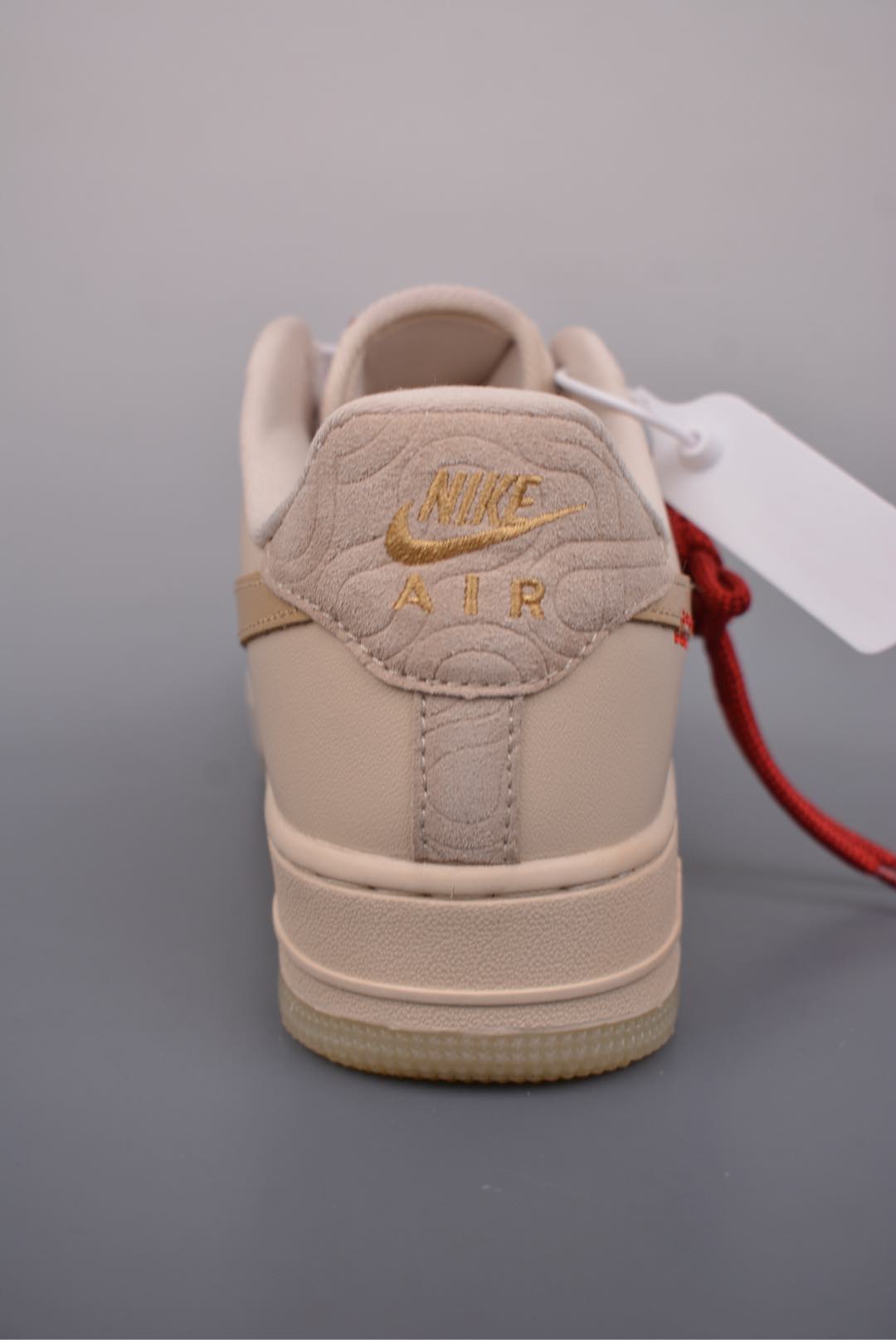 Nike Air Force 1’07 Low Year of the Snake Leather Off-White HV5990-172
