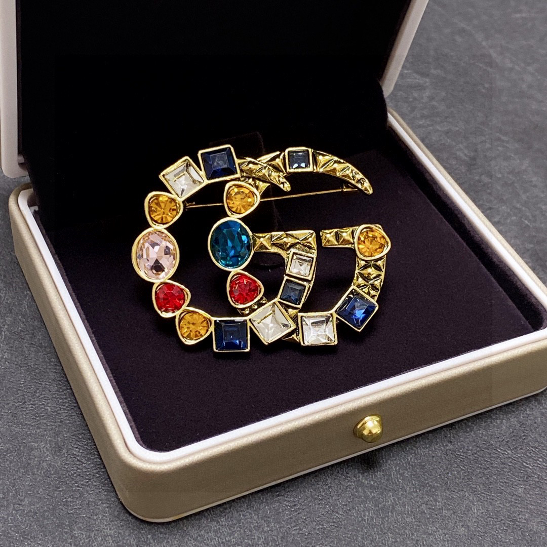 GUCCI colorful diamond brooch