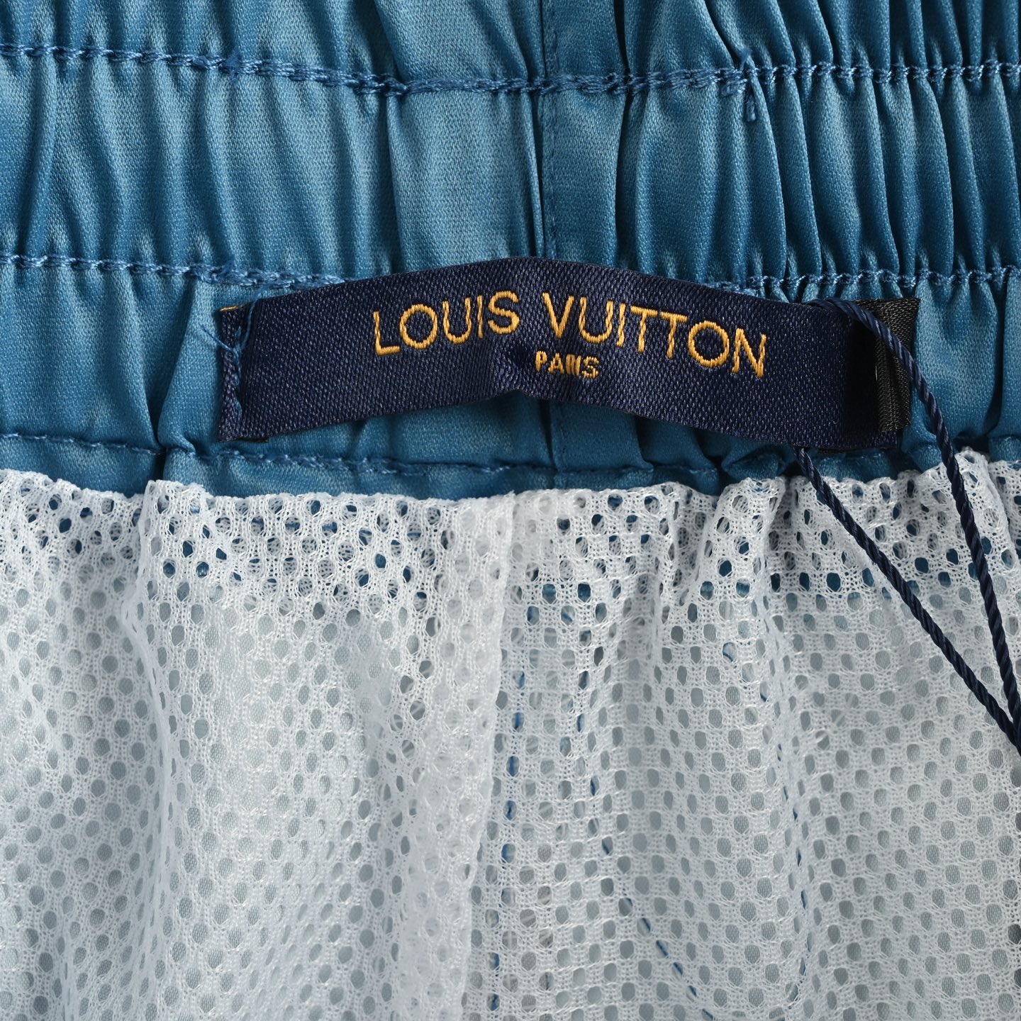 Louis Vuitton 25ss monogram logo gradient print shorts