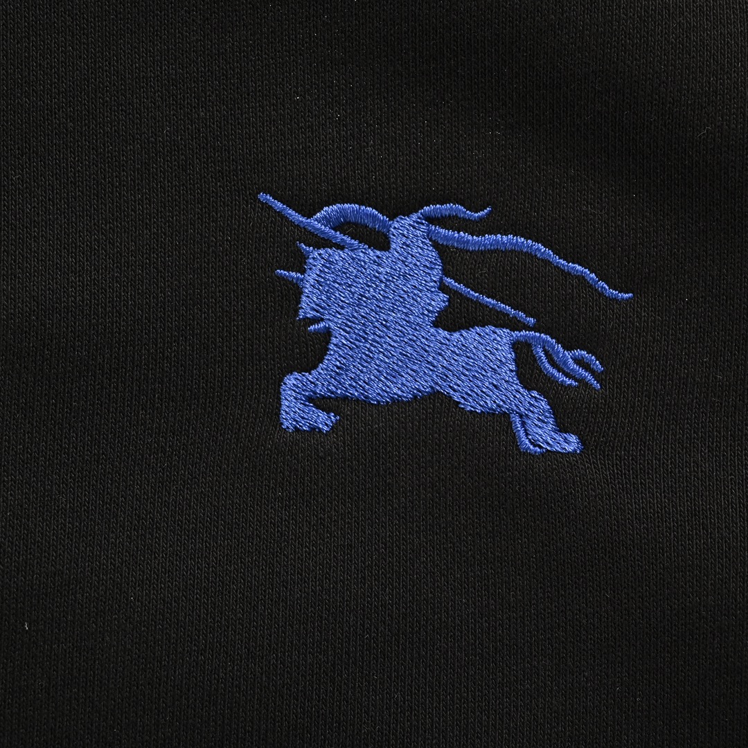 Burberry 24Fw blue warhorse embroidered zip-up jacket