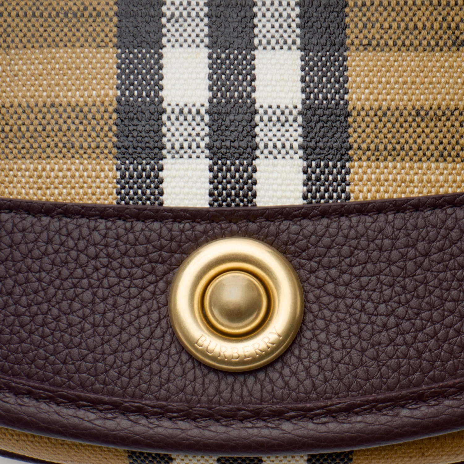 Burberry Highlands Crossbody Bag 81121601
