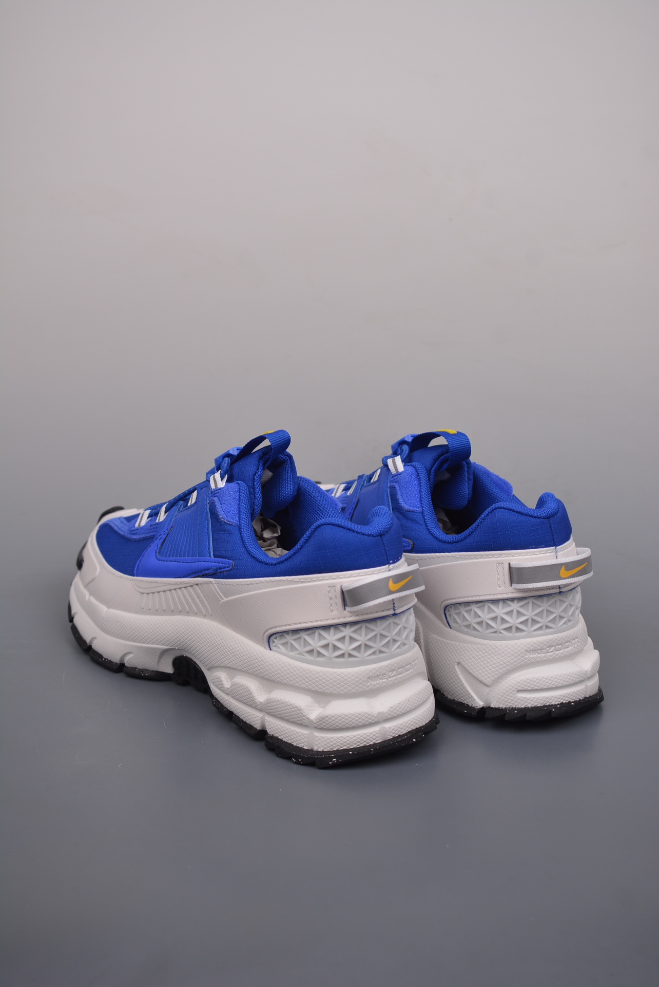 Nike Zoom Vomero 5 Roam Racer Blue FV2295-400