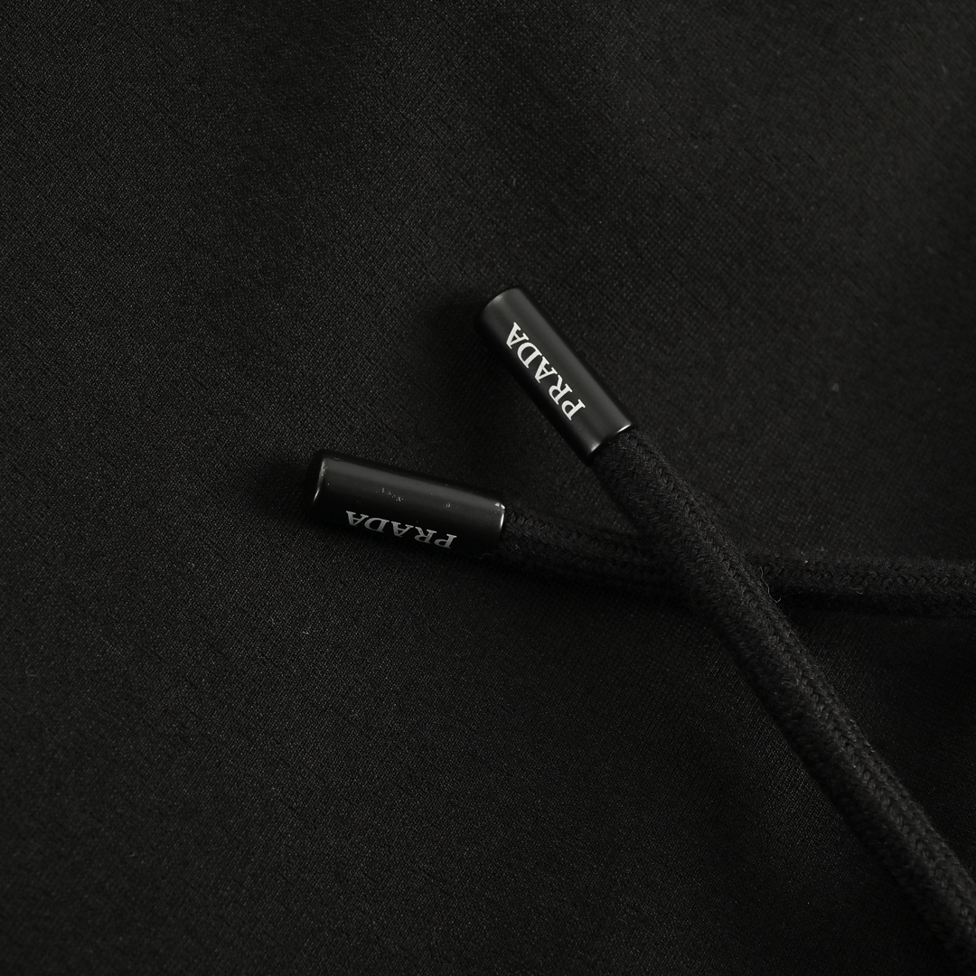 Prada 24Fw zip pocket side webbing trousers