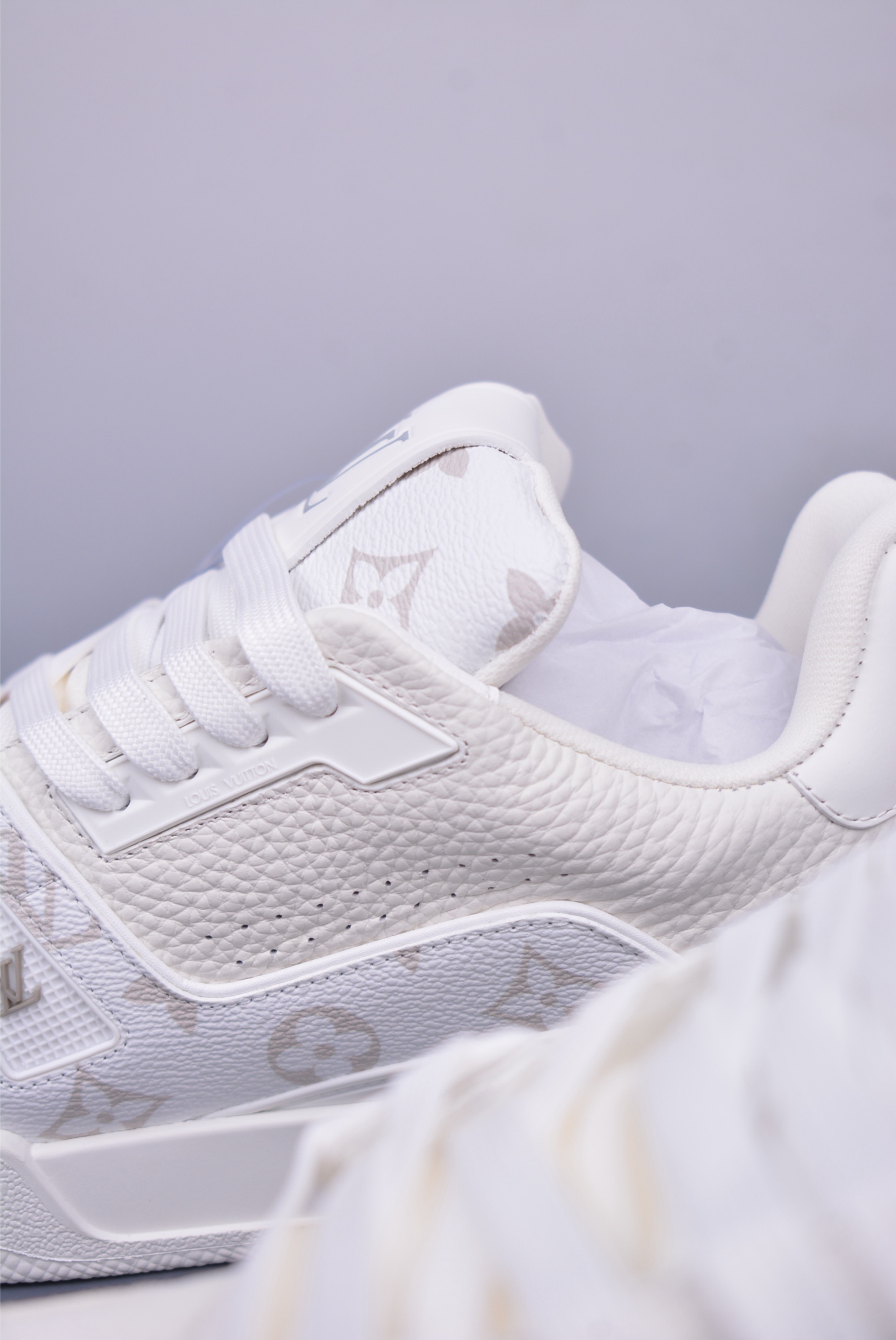 Louis Vuitton Trainer Sneaker Low 