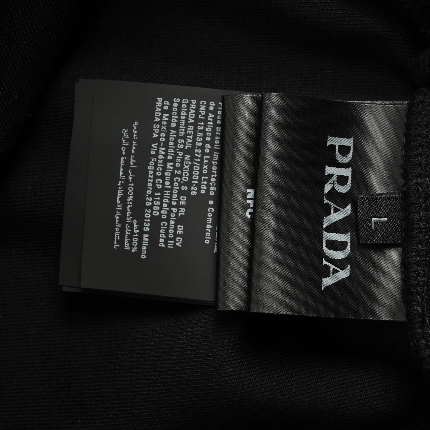 Prada 25ss side nylon pocket triangle logo cotton shorts