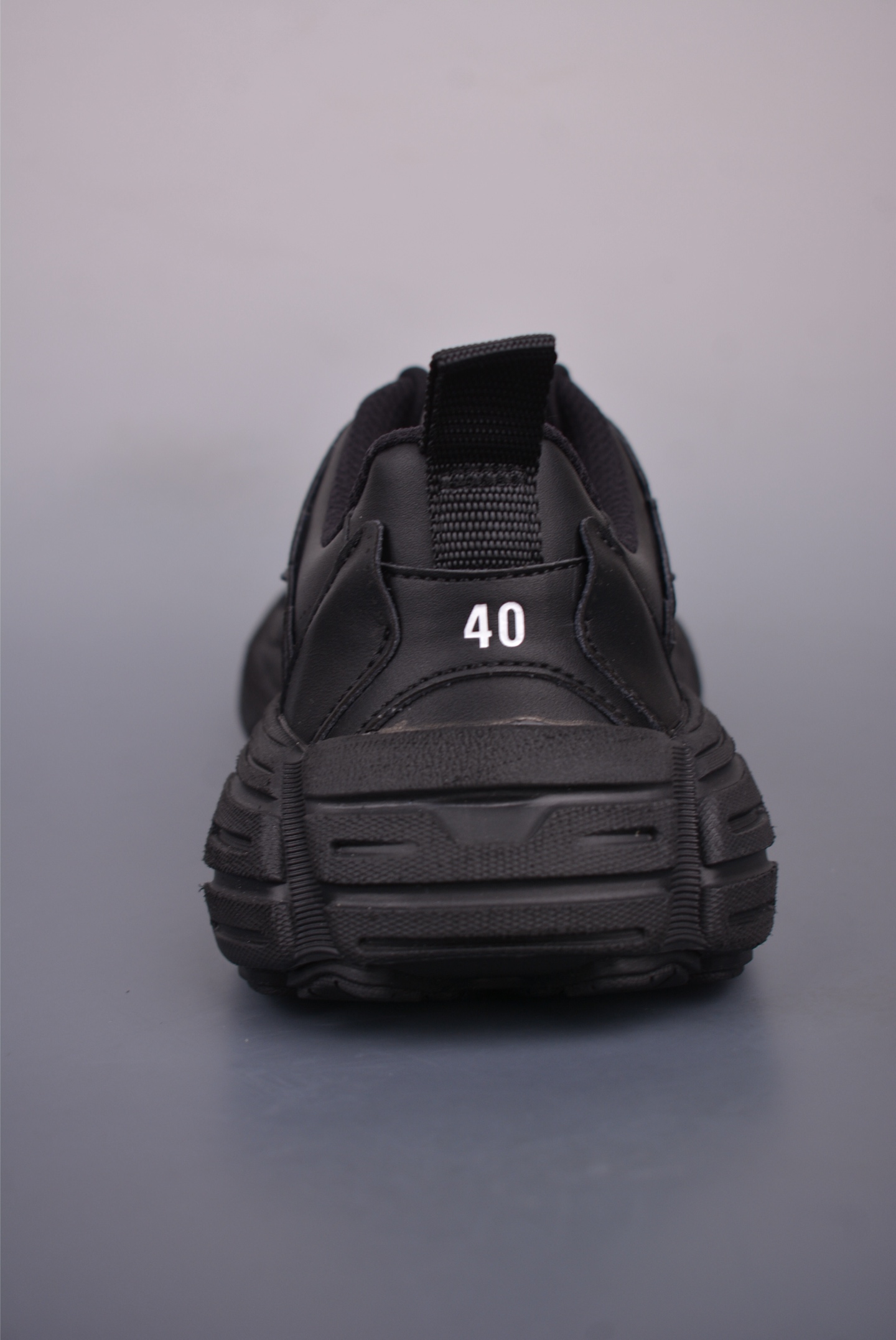 BALENCIAGA Monday Sneaker 