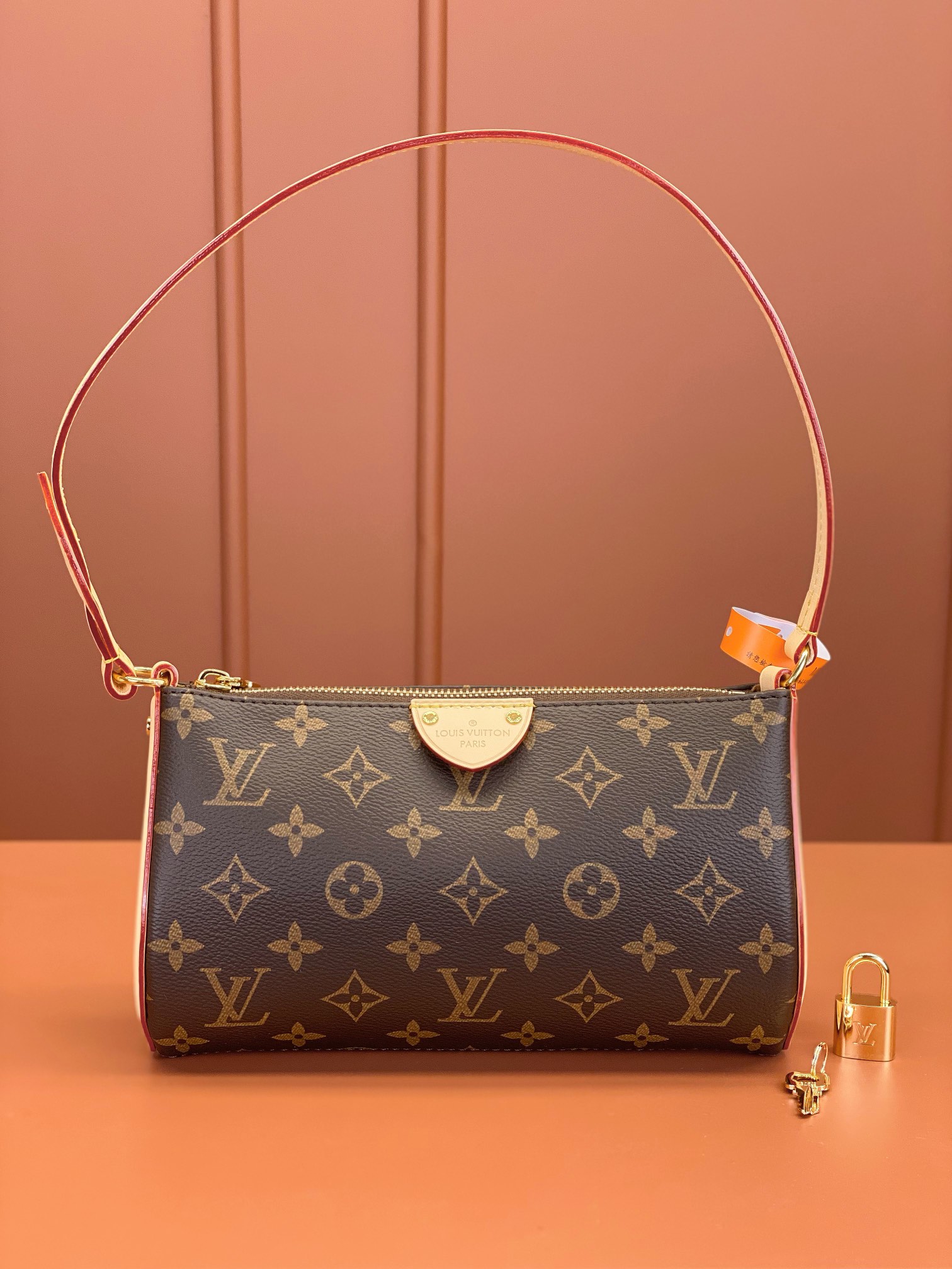 Louis Vuitton POCHETTE TIRETTE Handbag M47123