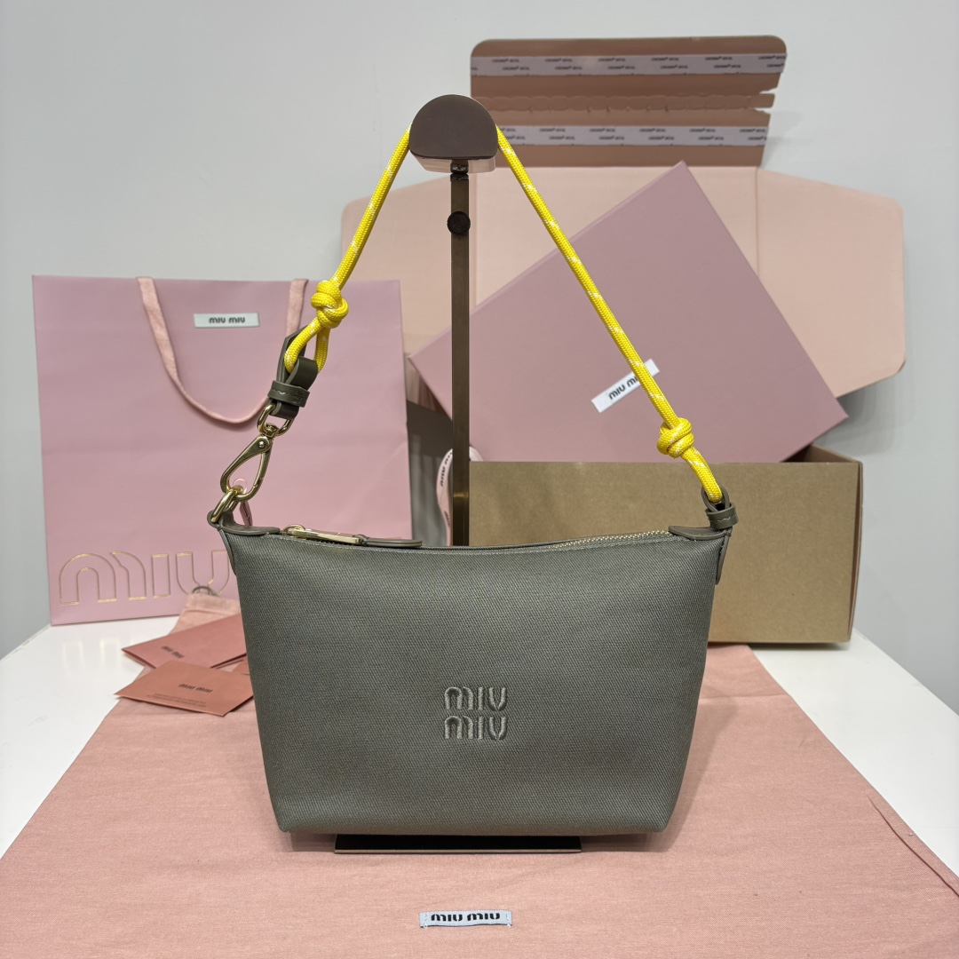 Miu Miu canvas bag 5NE841